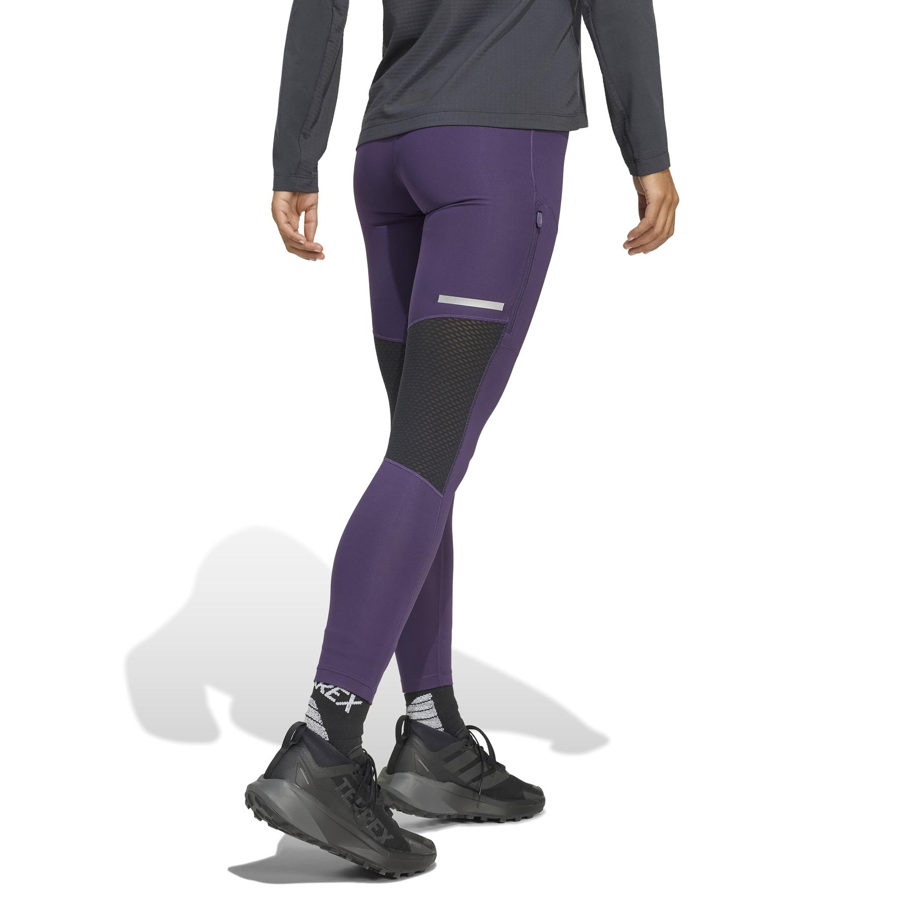 product/2/0/2025_adidas_jd4231_3_apparel_on_model_back_view_white.jpg