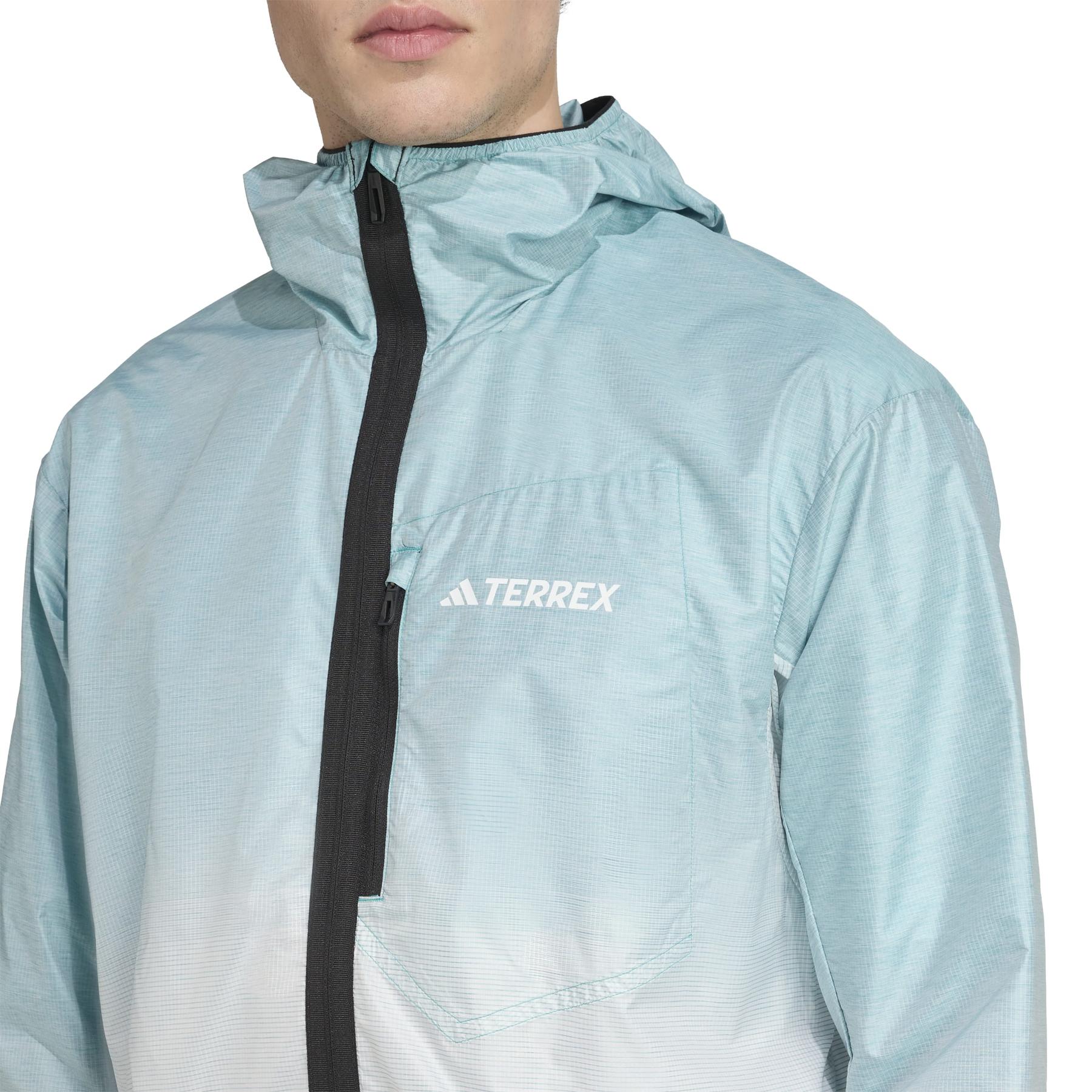 product/2/0/2025_adidas_jl9769_5_apparel_on_model_detail_view_1_white.jpg