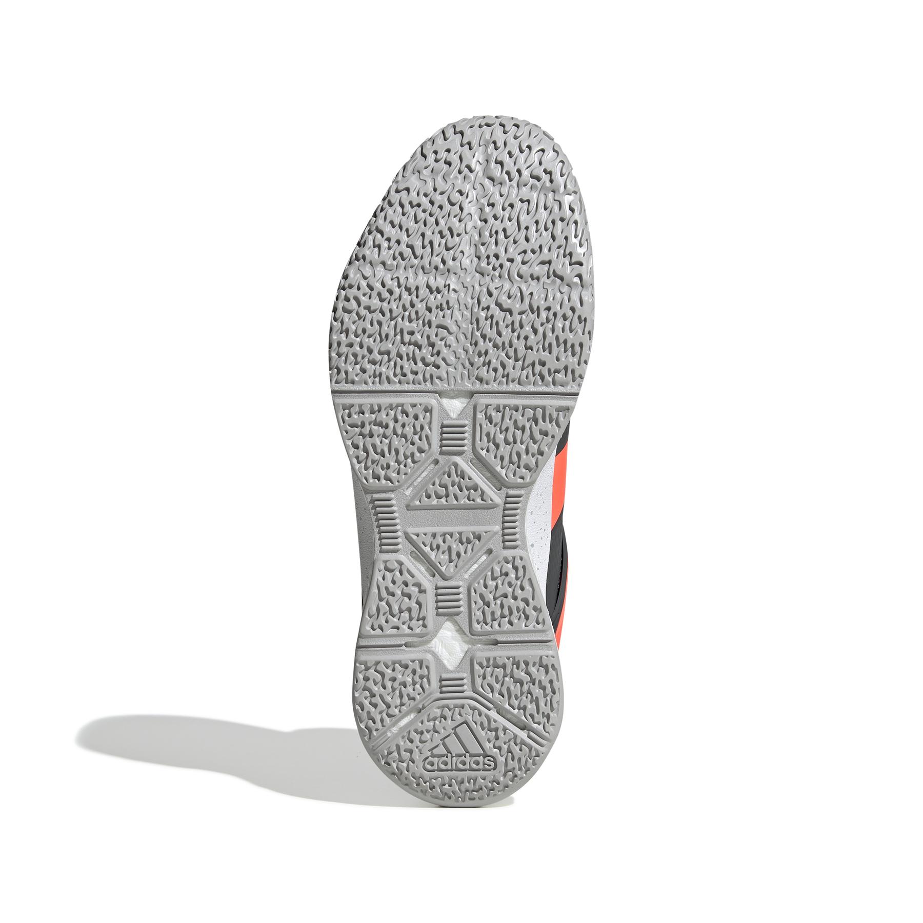 product/a/d/adidas_eh0843_4_footwear_photography_bottom_view_white_000.jpg