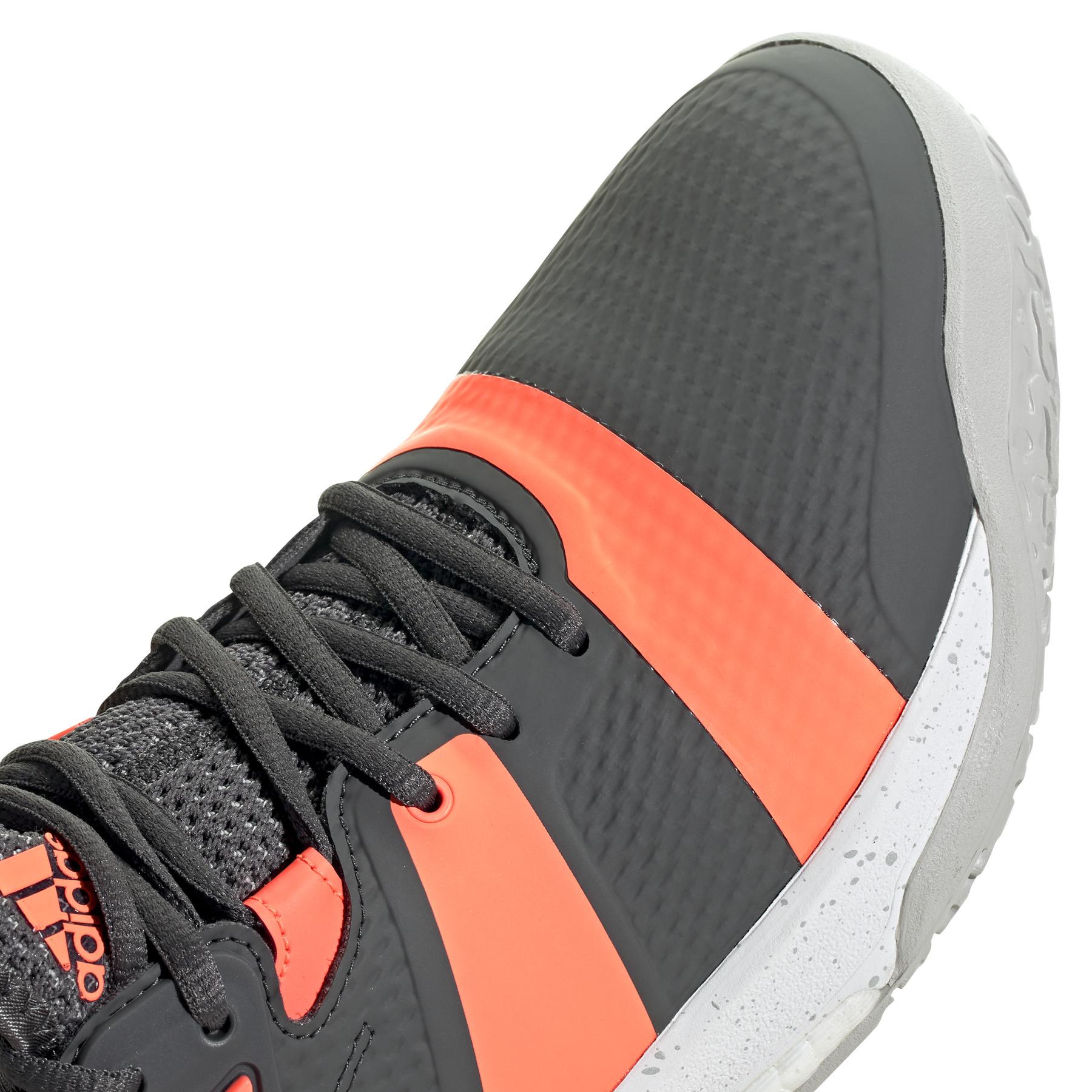 product/a/d/adidas_eh0843_8_footwear_photography_detail_view_1_white_000.jpg