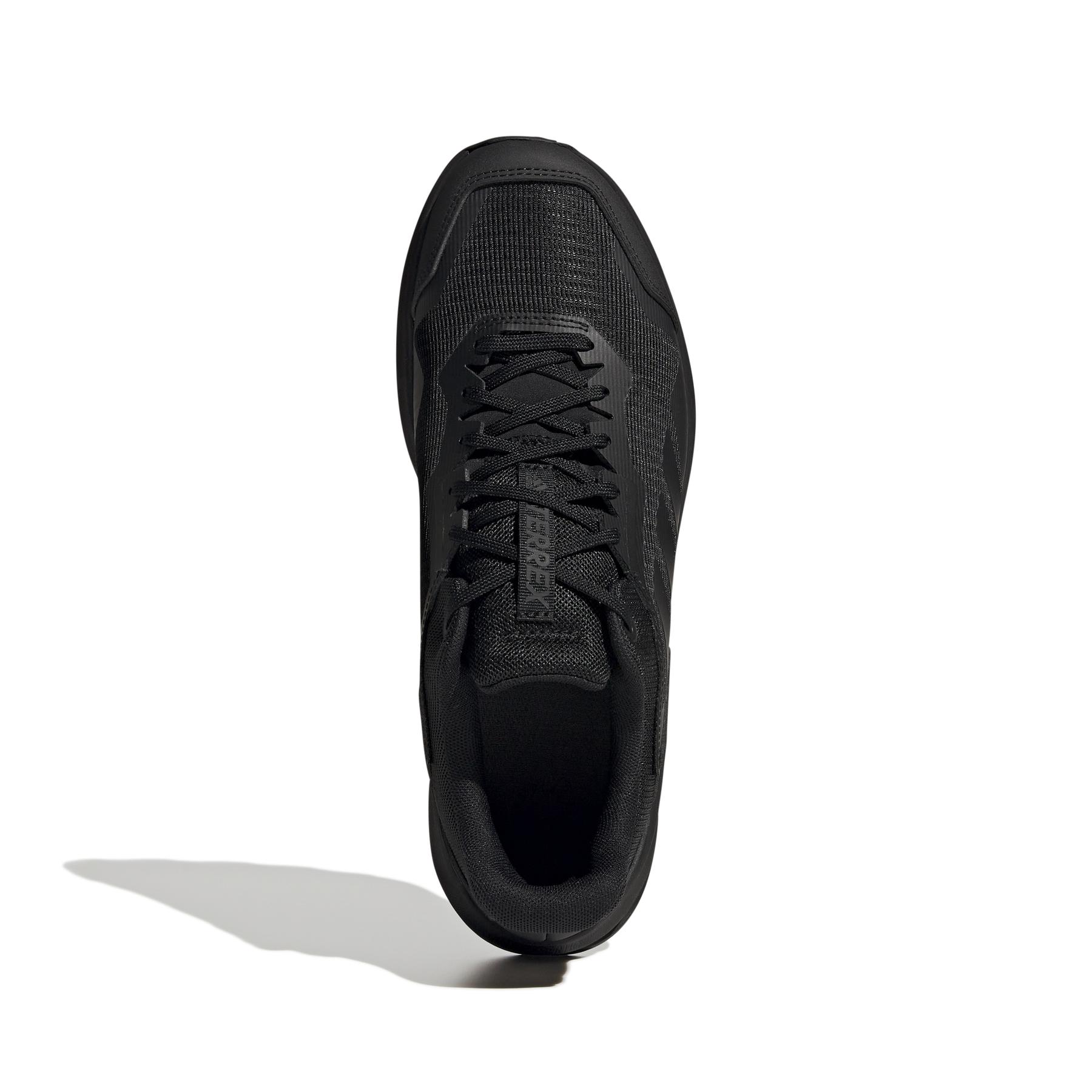 product/a/d/adidas_gw5534_3_footwear_photography_top_portrait_view_white_000.jpg
