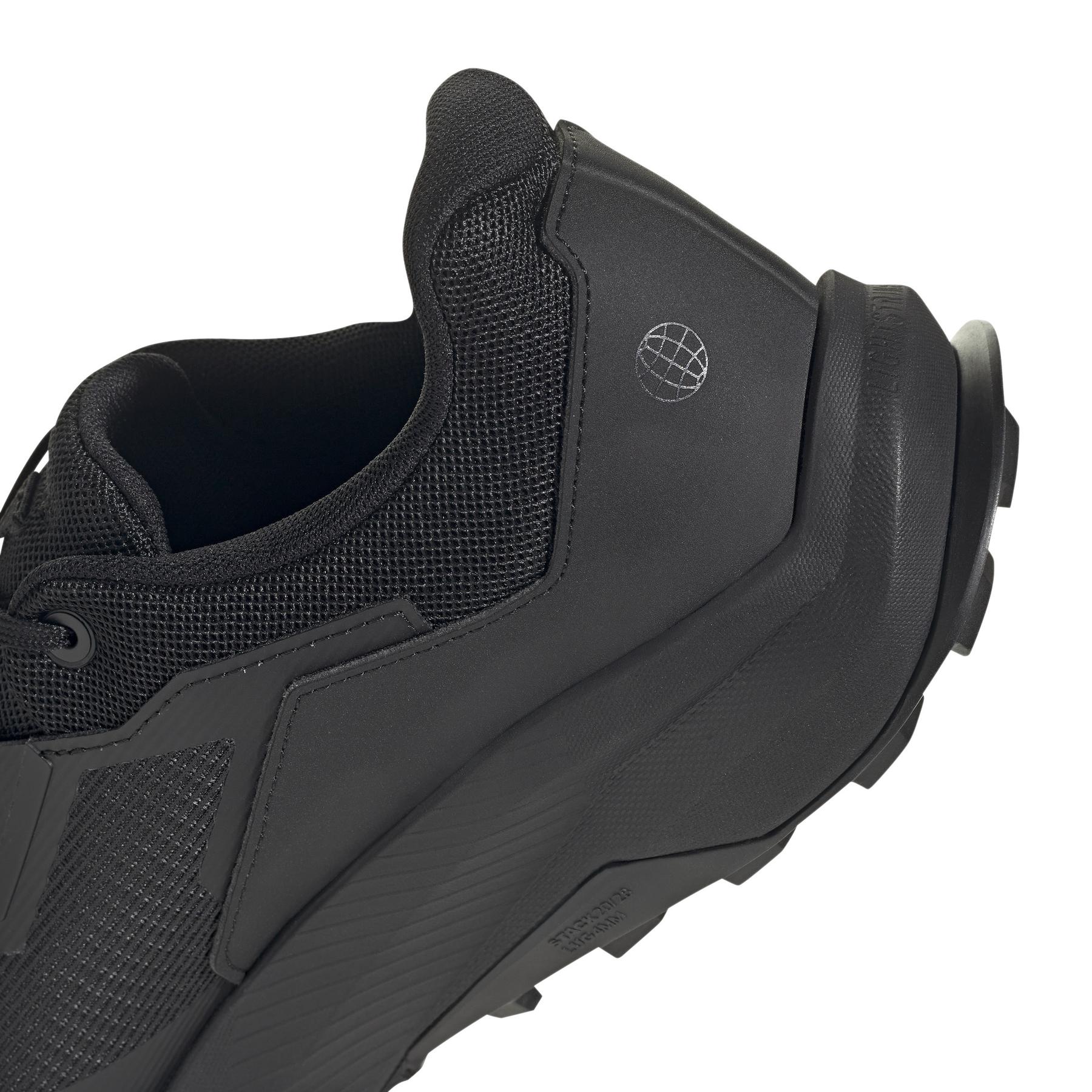 product/a/d/adidas_gw5534_8_footwear_photography_detail_view_1_white_000.jpg