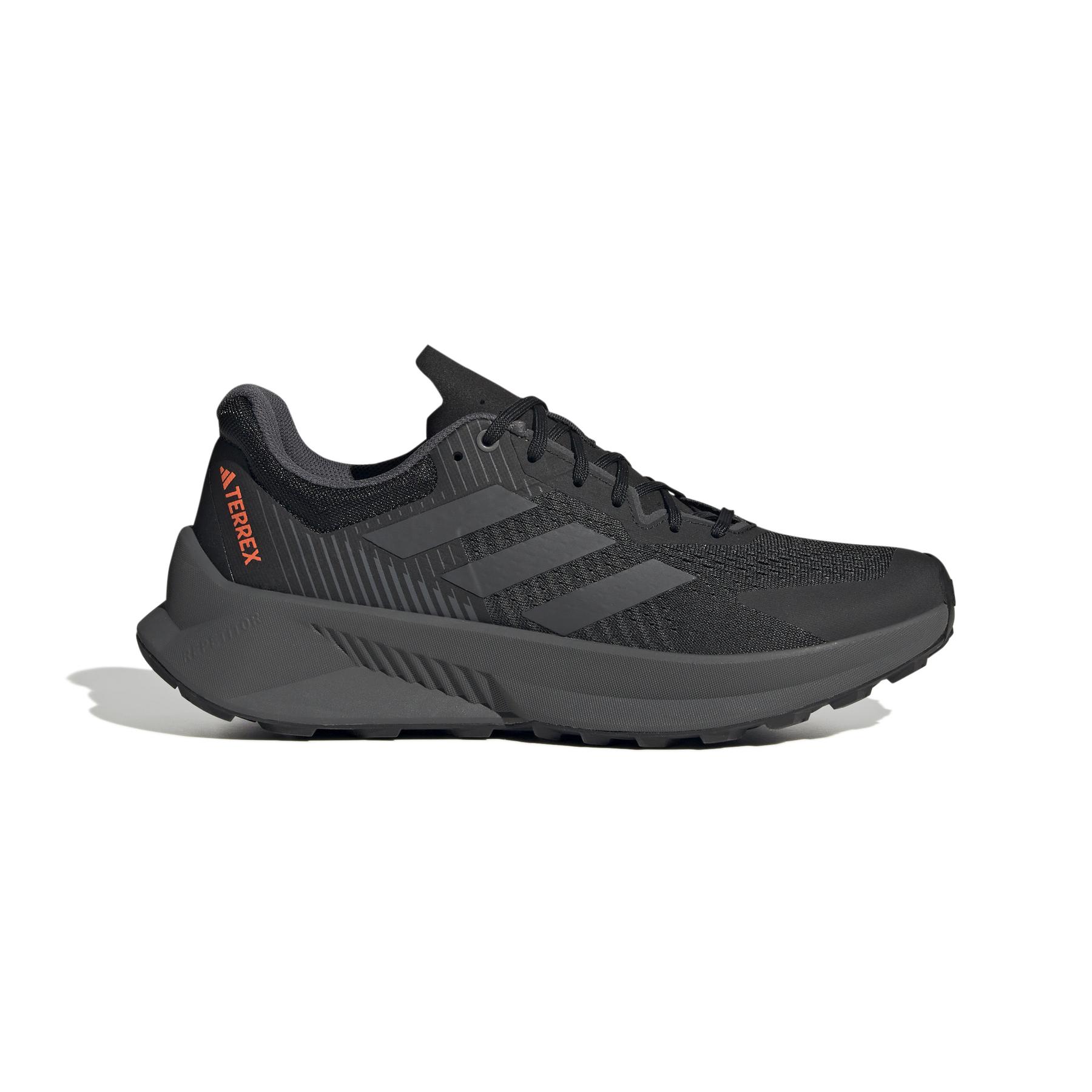 product/a/d/adidas_gx1822_1_footwear_photography_side_lateral_center_view_white-nw032224.jpg