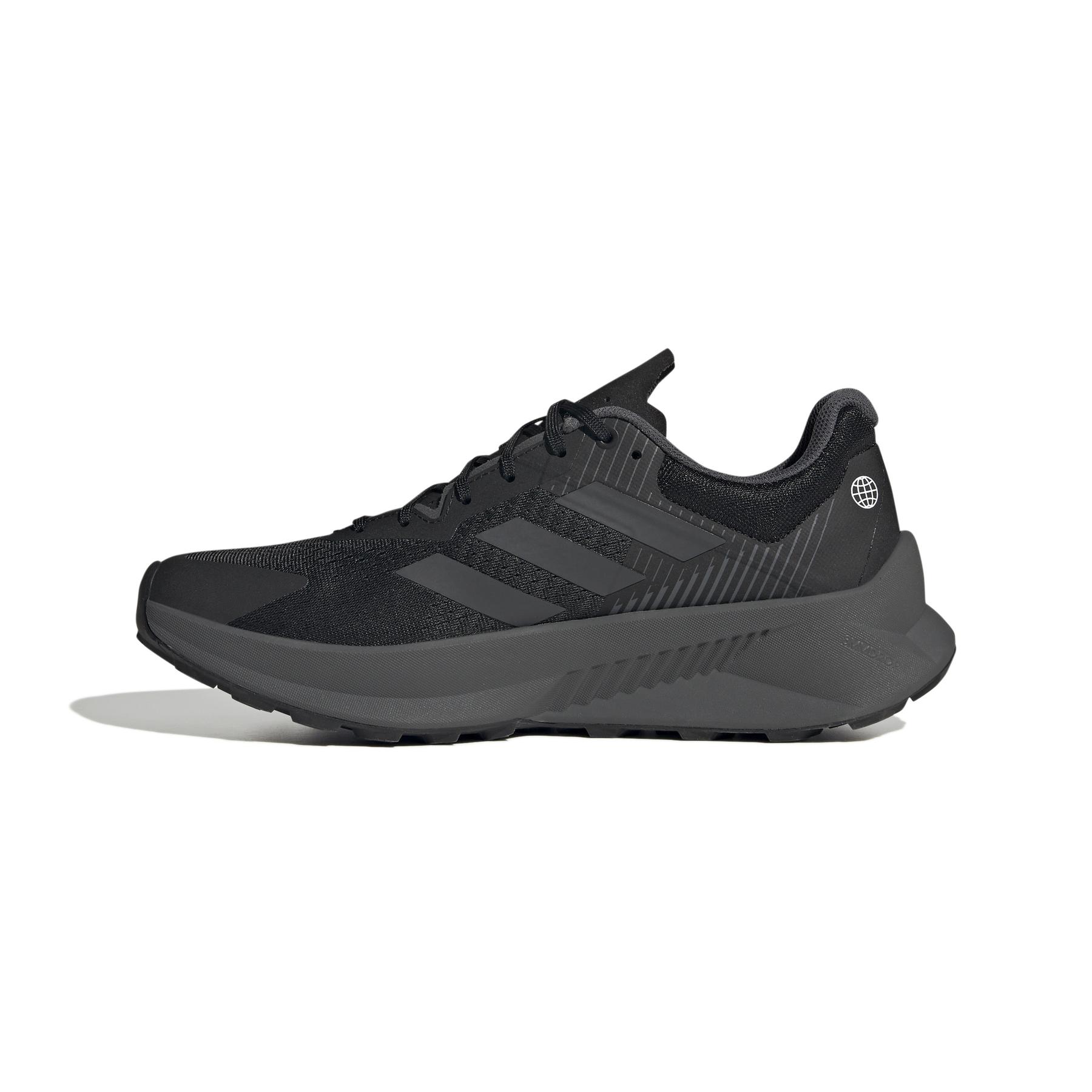 product/a/d/adidas_gx1822_5_footwear_photography_side_medial_center_view_white-nw032224.jpg