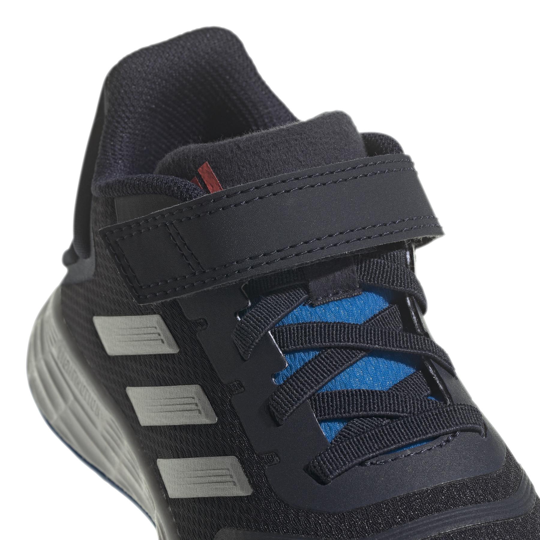 product/a/d/adidas_gz0648_8_footwear_photography_detail_view_1_white_000.jpg