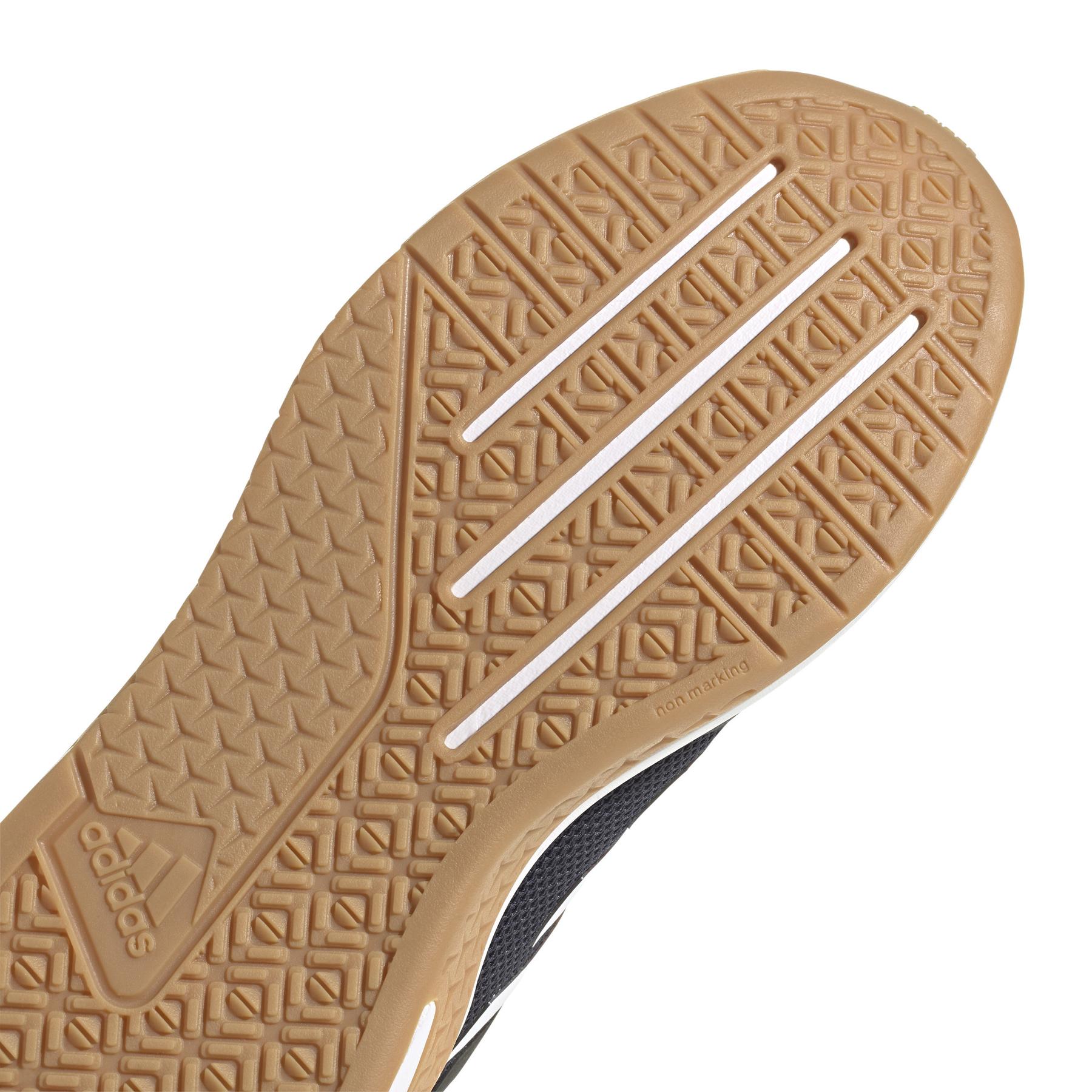 product/a/d/adidas_h06208_8_footwear_photography_detail_view_1_white_000.jpg