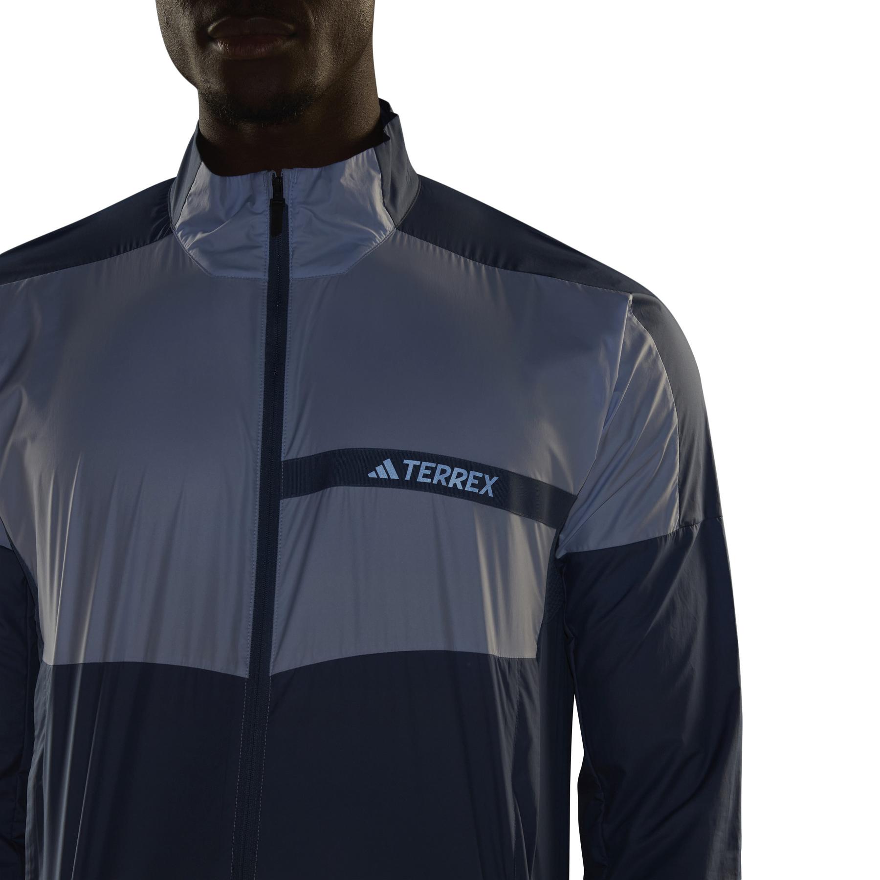 product/a/d/adidas_hm4028_9_apparel_on_model_detail_view_3_white.jpg