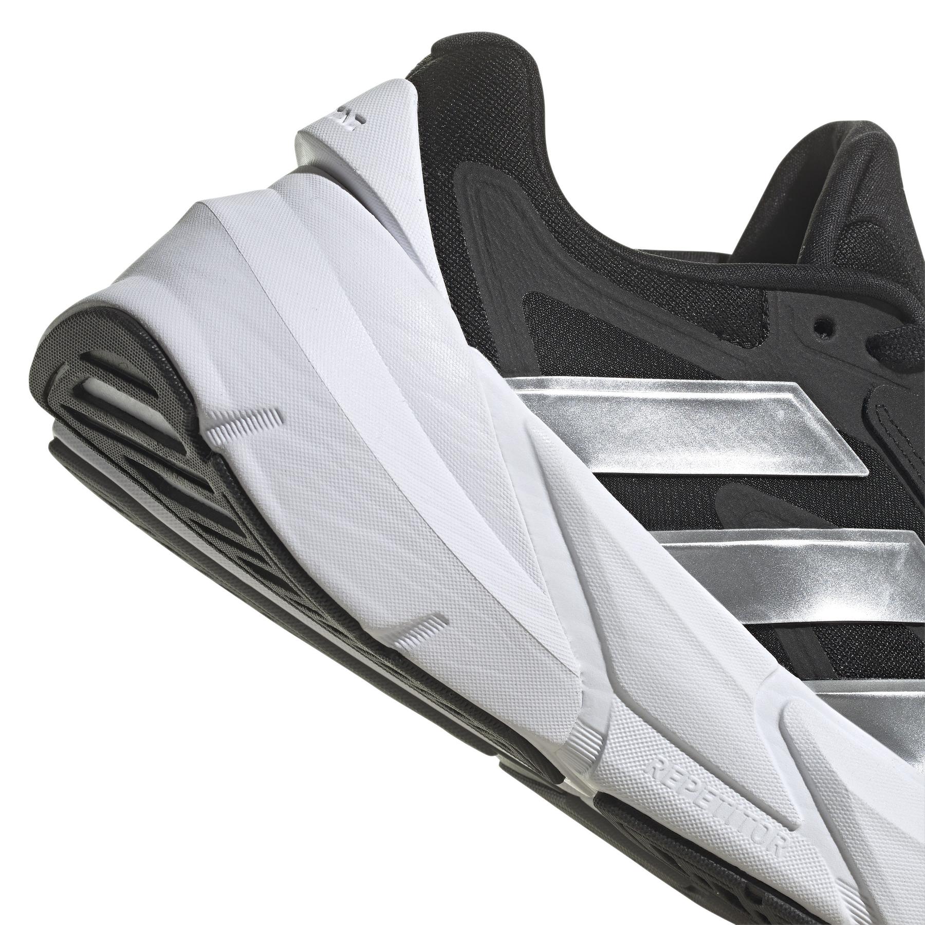 product/a/d/adidas_hp5646_9_footwear_photography_detail_view_2_white.jpg