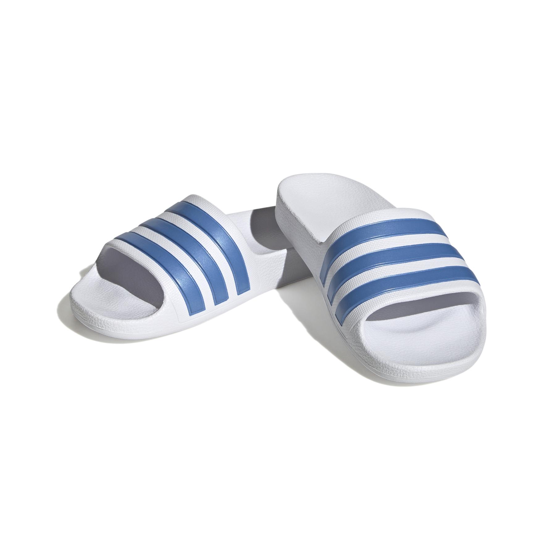 product/a/d/adidas_hp7603_6_footwear_photography_front_lateral_top_view_white.jpg