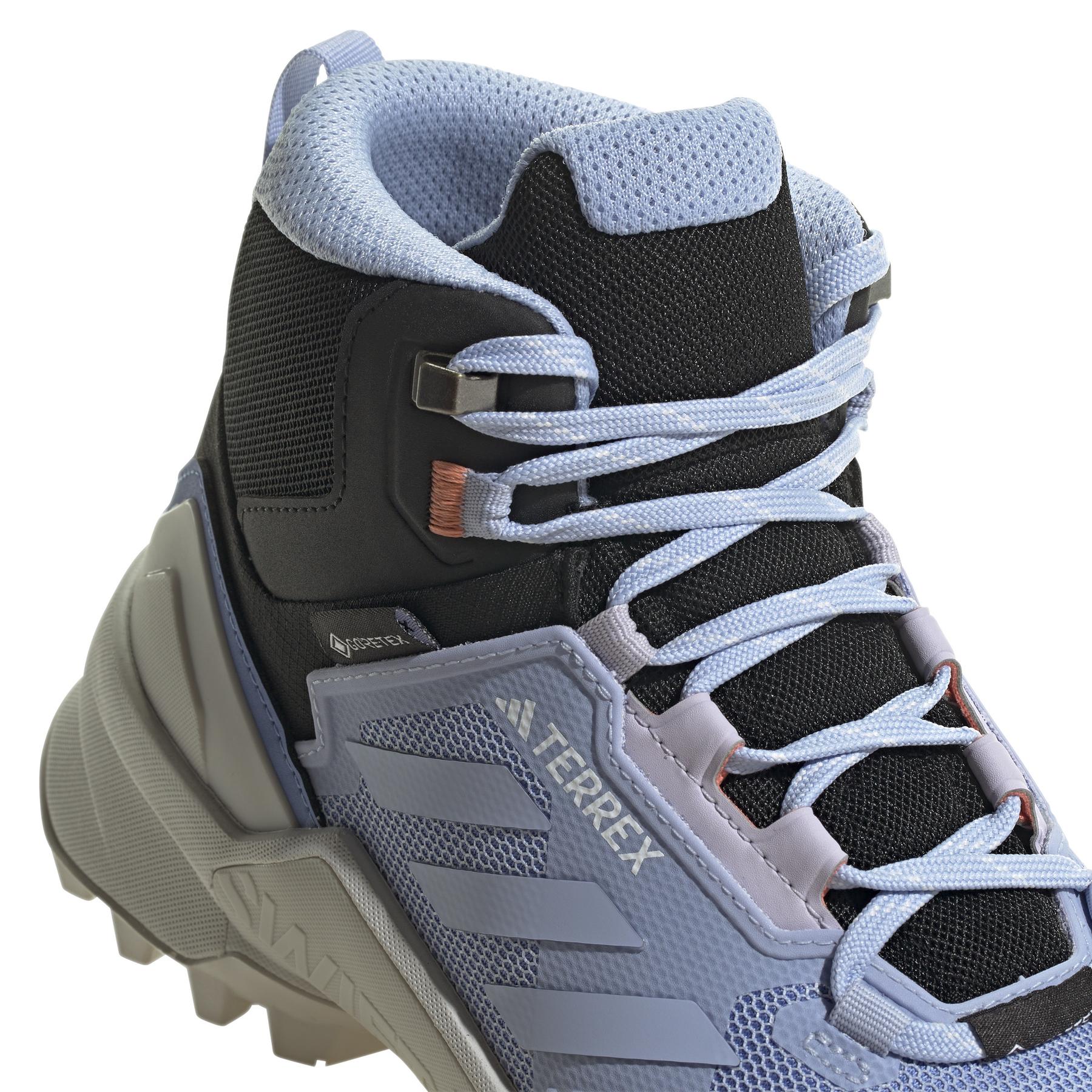 product/a/d/adidas_hp8711_9_footwear_photography_detail_view_2_white_000.jpg