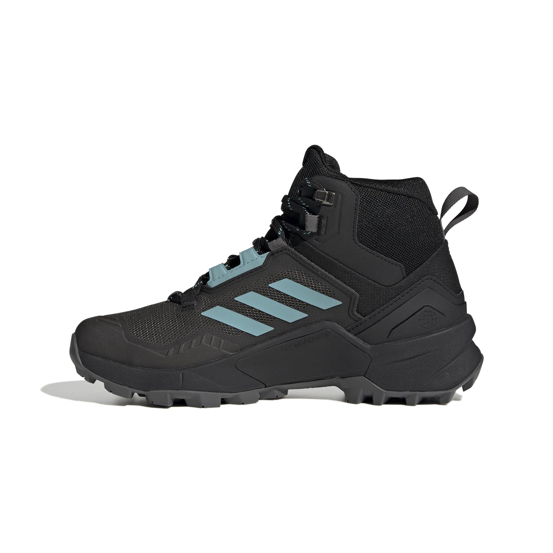 product/a/d/adidas_hp8712_5_footwear_photography_side_medial_center_view_white_000.jpg