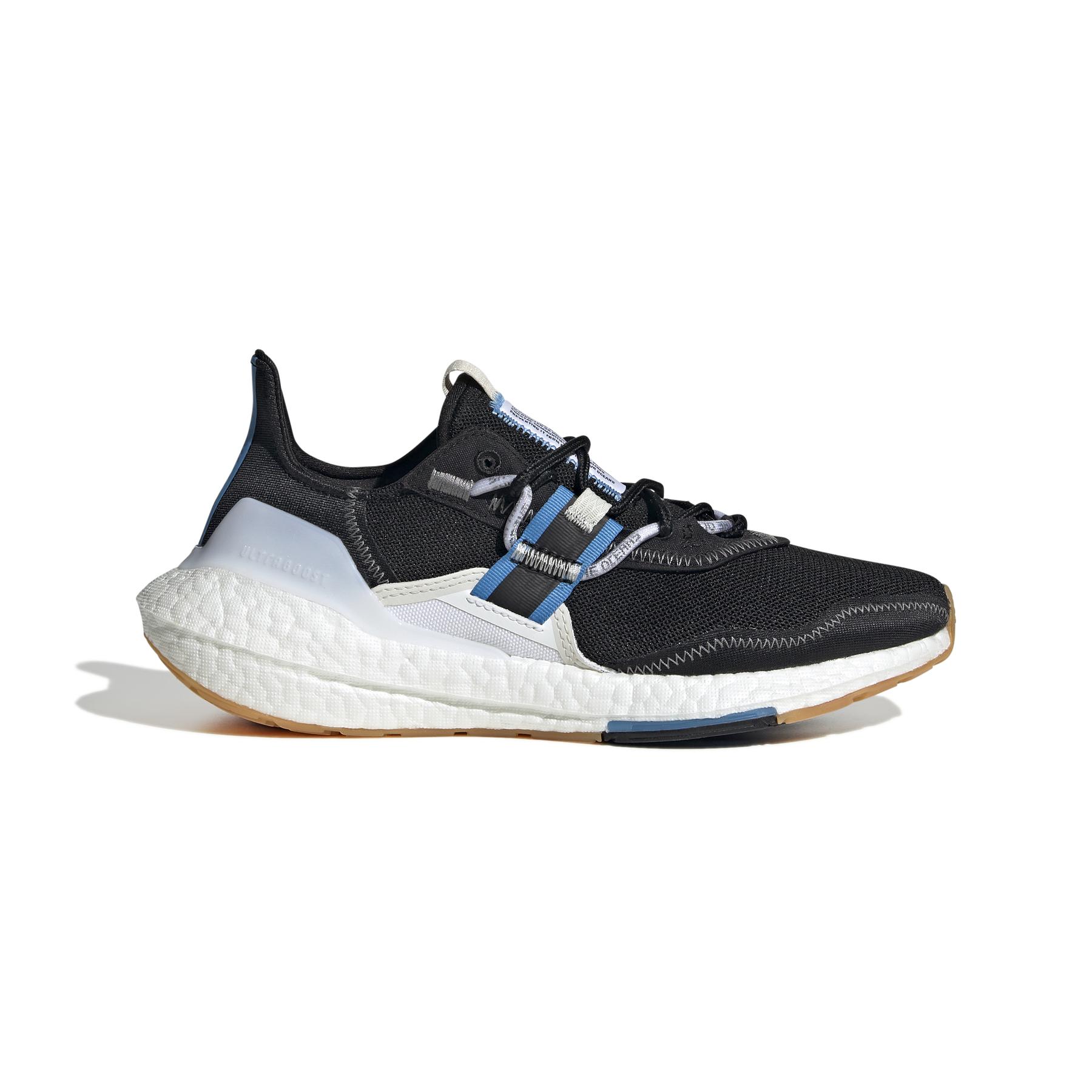 product/a/d/adidas_hq6533_1_footwear_photography_side_lateral_center_view_white_000.jpg