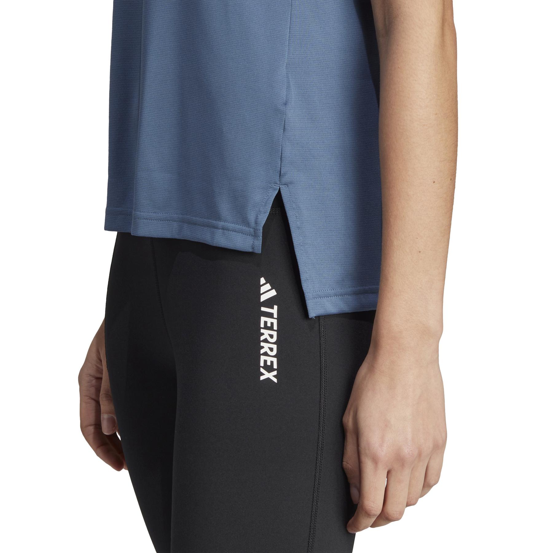 product/a/d/adidas_hz6247_8_apparel_on_model_detail_view_2_white.jpg