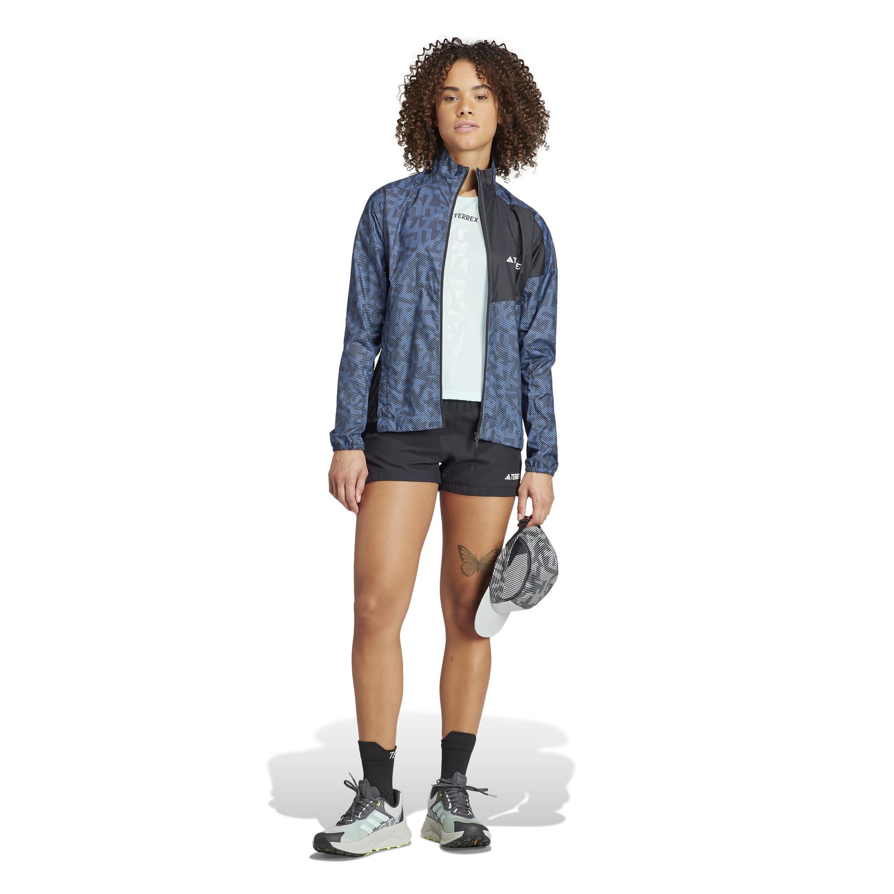product/a/d/adidas_ia1808_8_apparel_on_model_standard_outfit_view_white.jpg