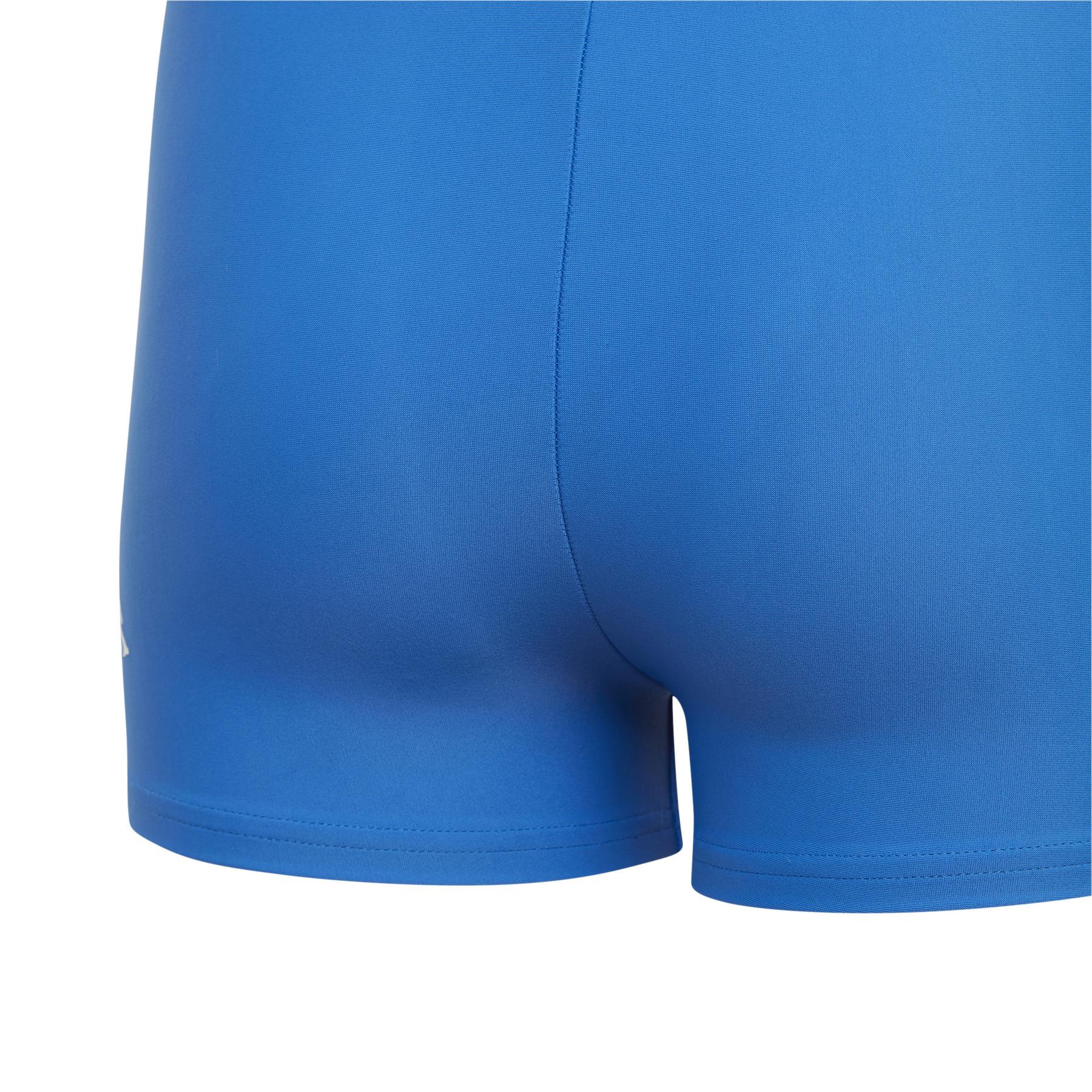 product/a/d/adidas_ia5406_6_apparel_photography_detail_view_3_white.jpg