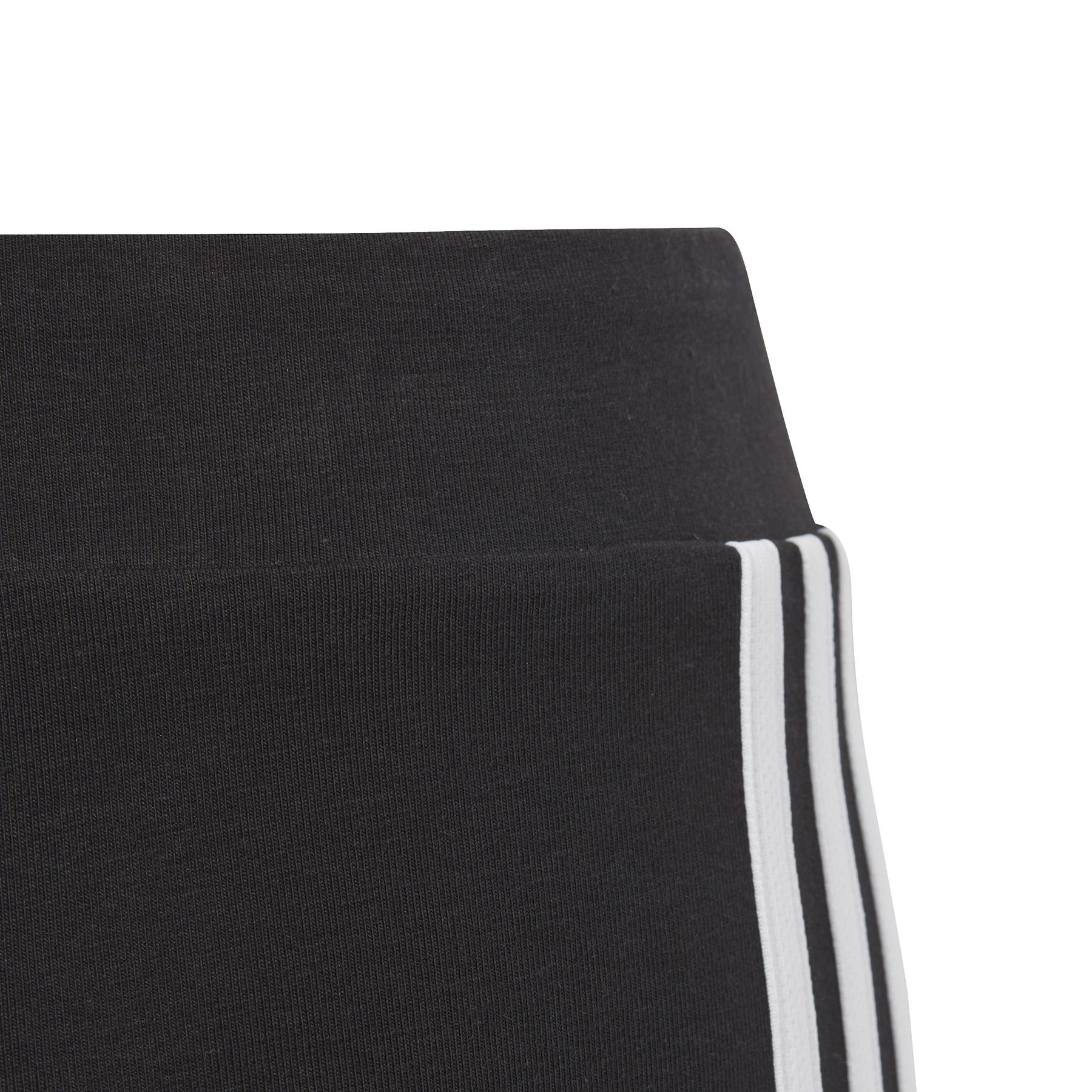 product/a/d/adidas_ic3628_6_apparel_photography_detail_view_3_white.jpg