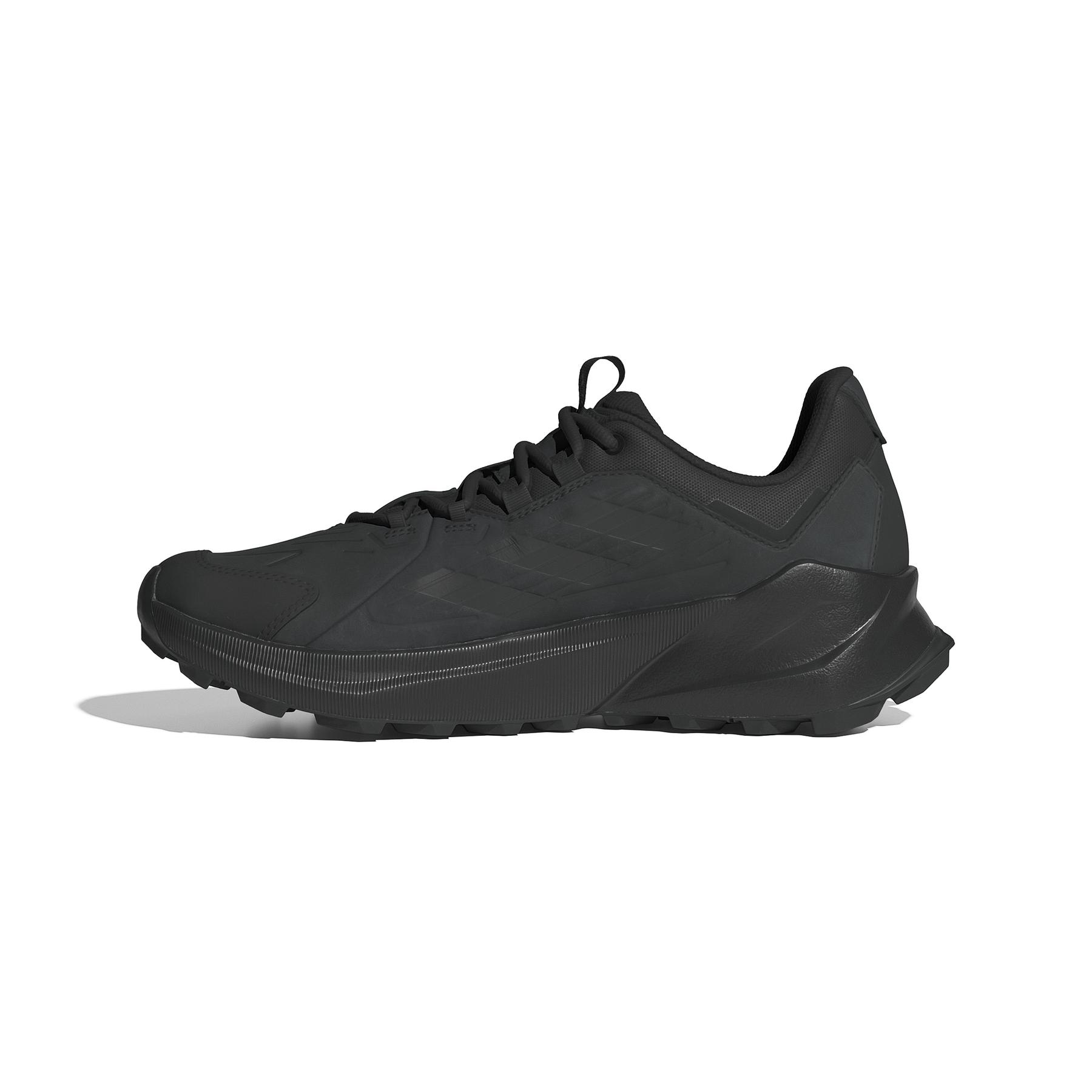 product/a/d/adidas_id0886_5_footwear_photography_side_medial_center_view_white.jpg