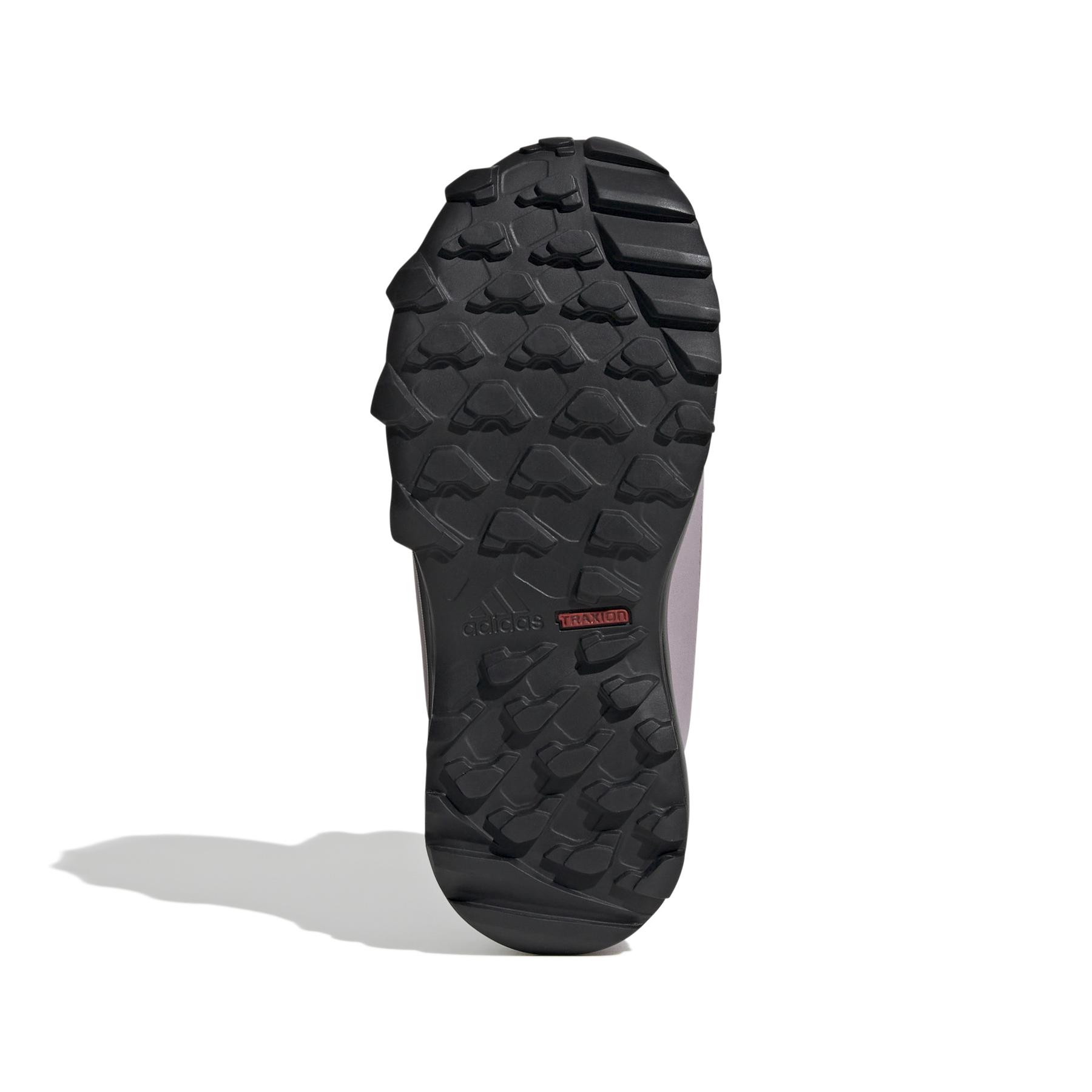 product/a/d/adidas_id0936_4_footwear_photography_bottom_view_white.jpg