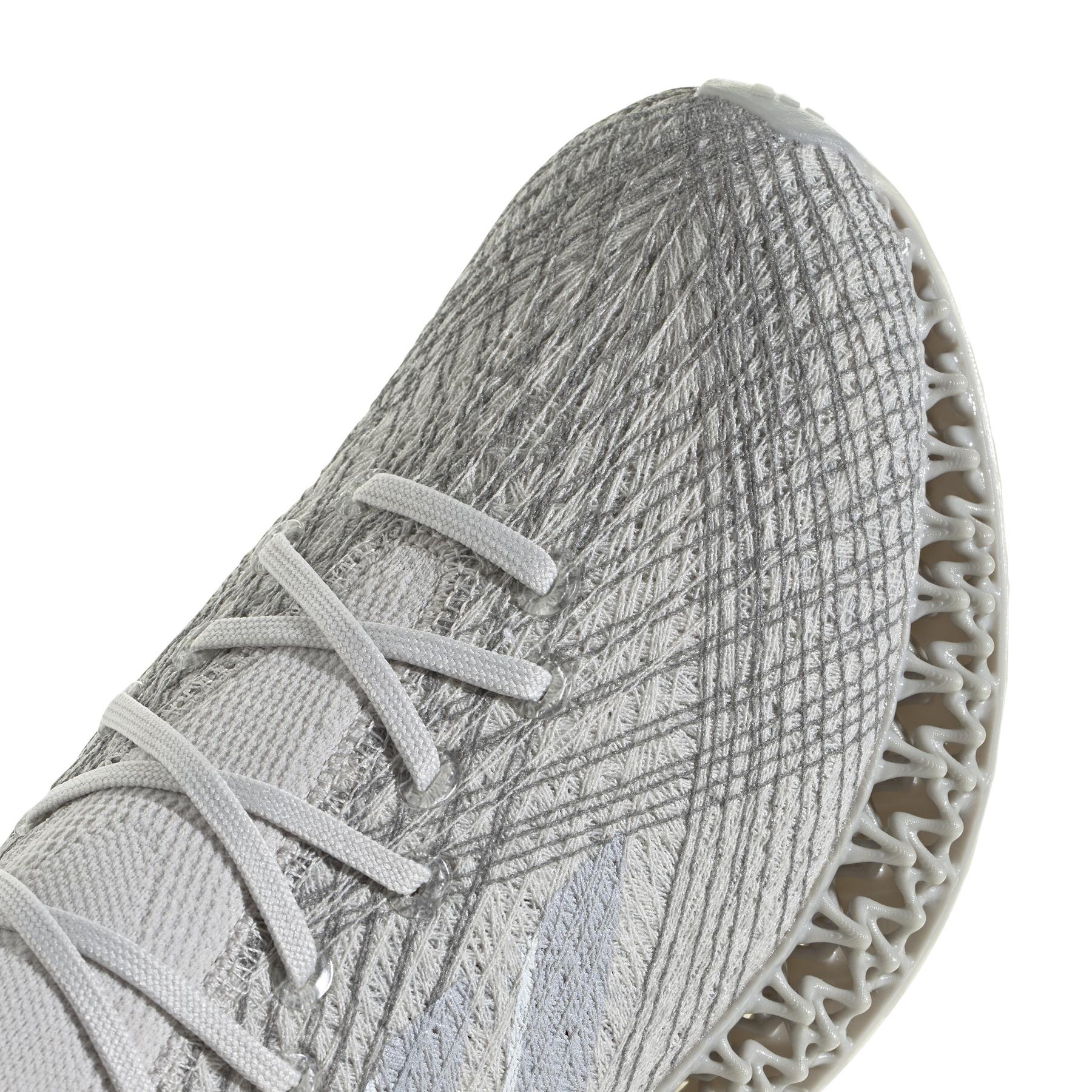 product/a/d/adidas_id1419_9_footwear_photography_detail_view_2_white-nw091625.jpg