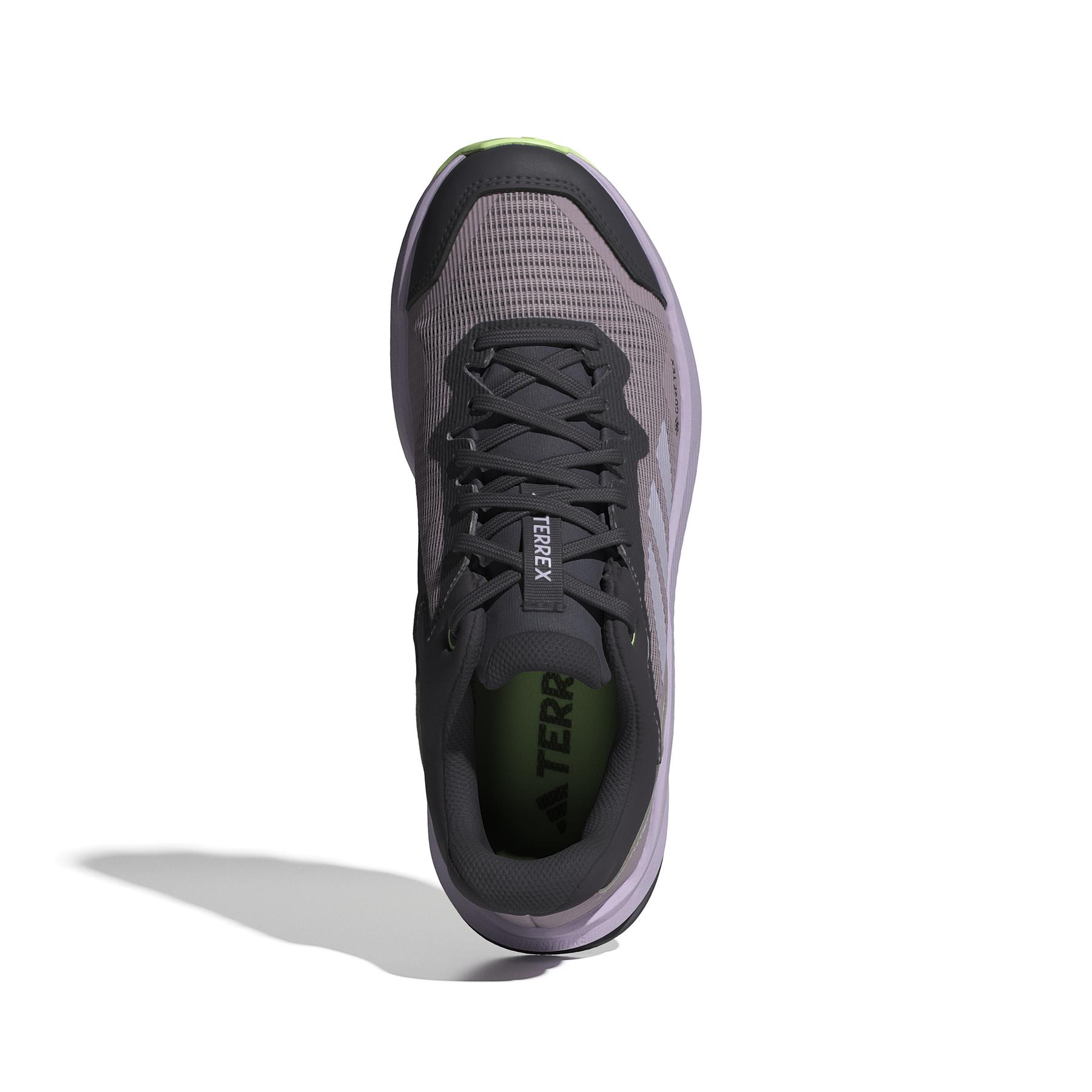 product/a/d/adidas_id2505_3_footwear_photography_top_portrait_view_white.jpg