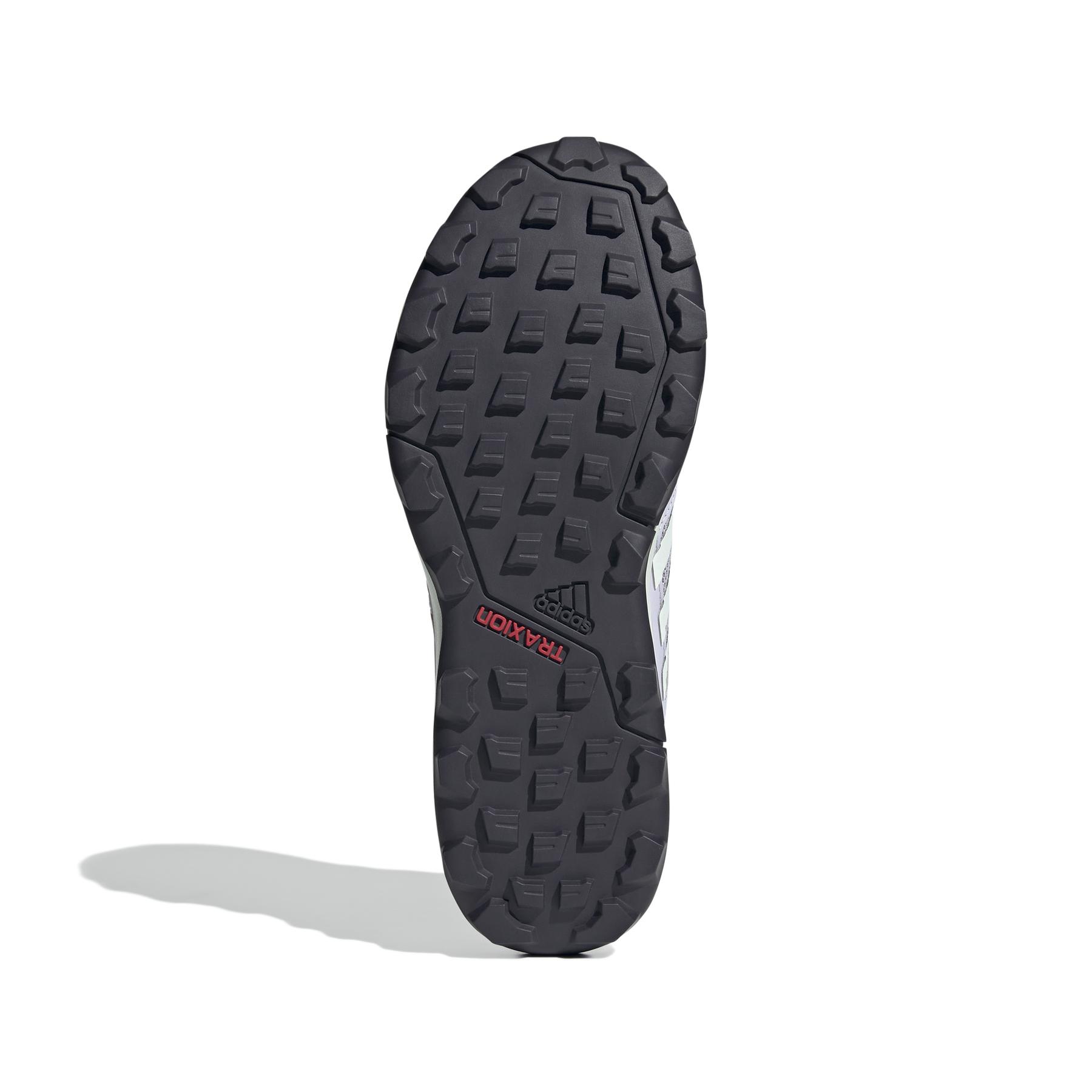 product/a/d/adidas_id7708_4_footwear_photography_bottom_view_white.jpg