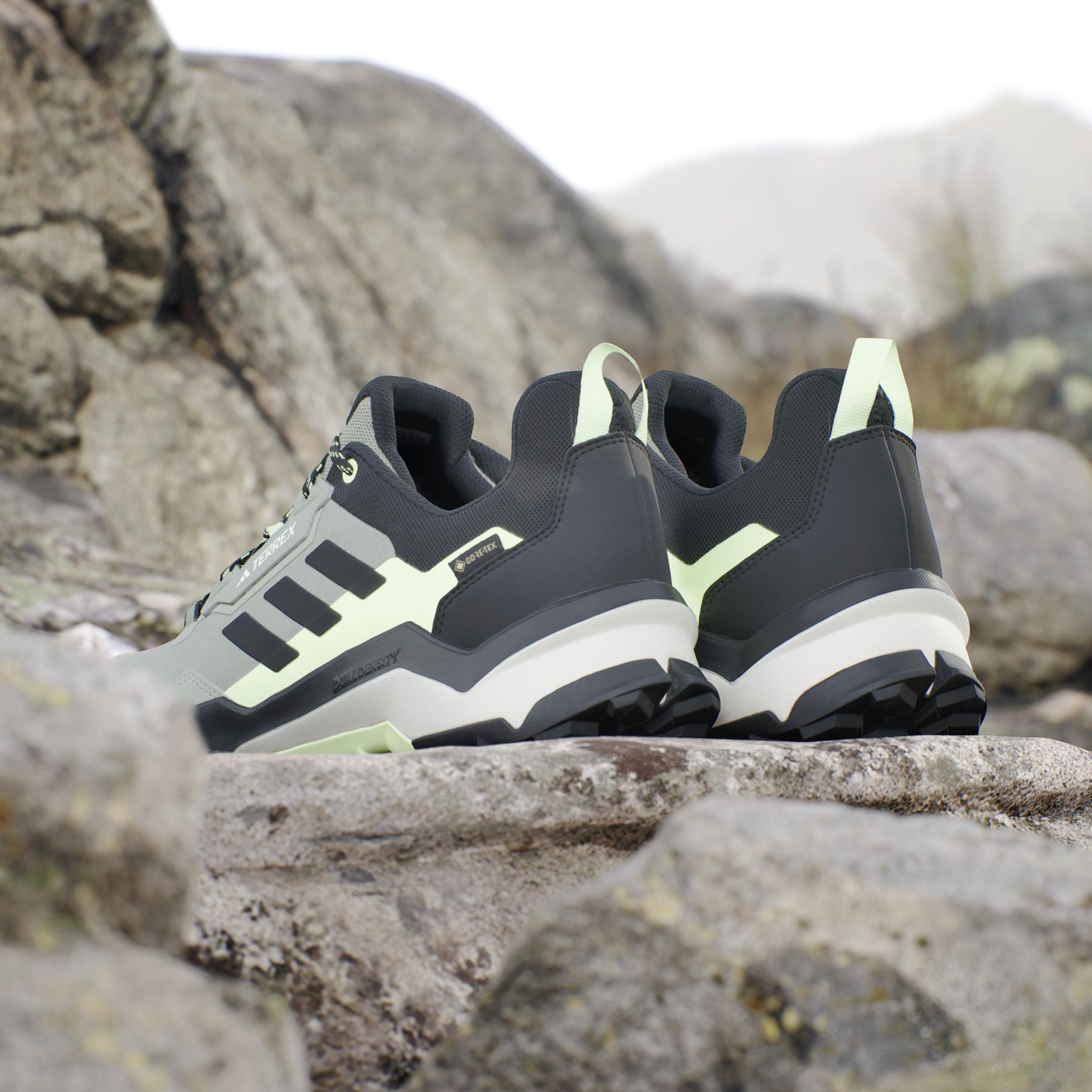 product/a/d/adidas_ie2569_21_footwear_photography_heromrktng_view_6.jpg