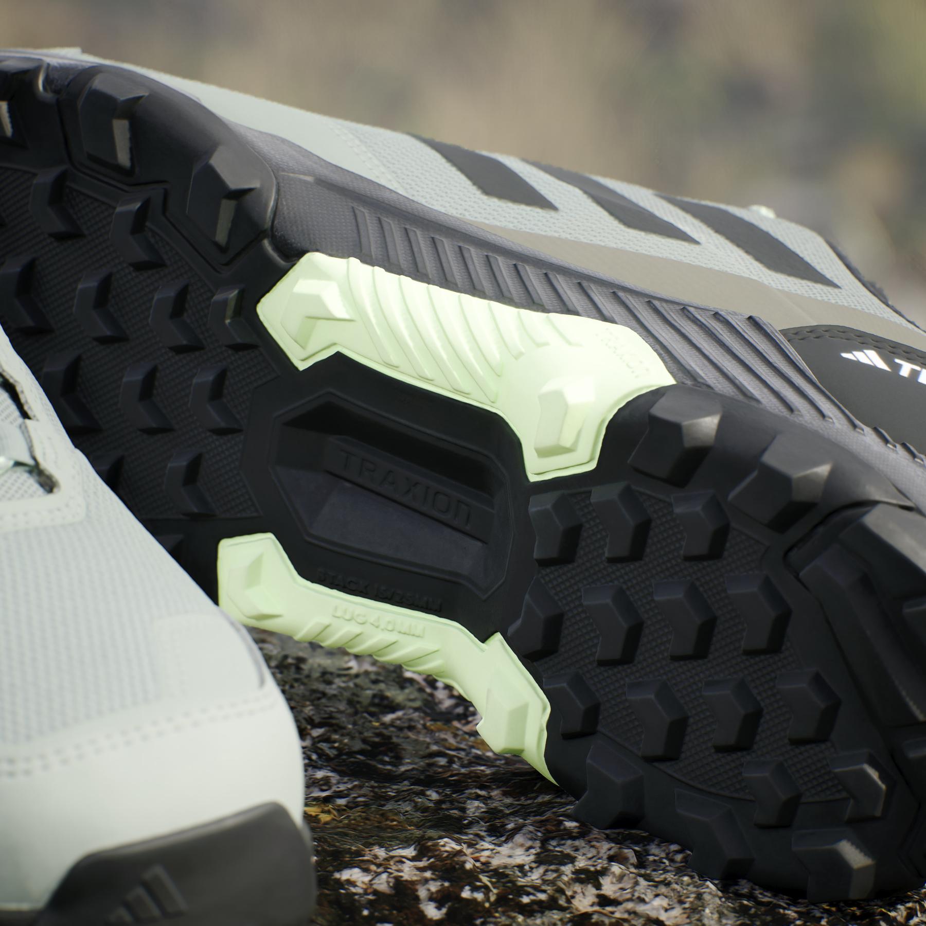 product/a/d/adidas_ie2591_22_footwear_photography_heromrktng_view_11-nw091625.jpg