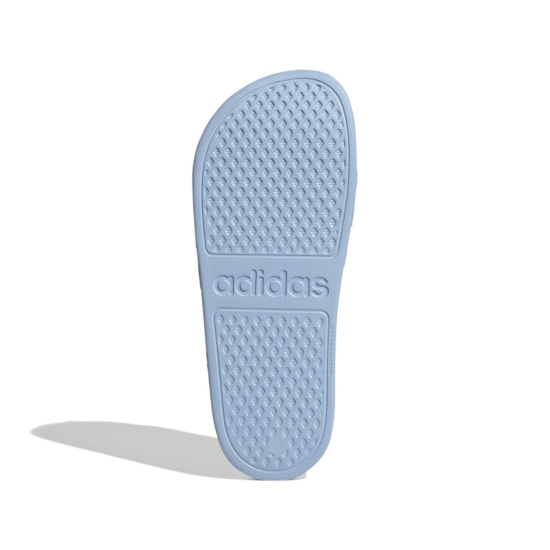 product/a/d/adidas_ie8919_4_footwear_photography_bottom_view_white.jpg
