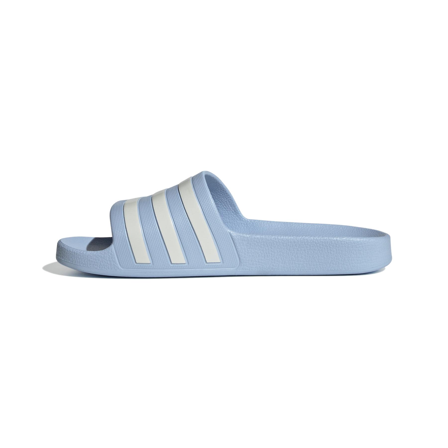product/a/d/adidas_ie8919_5_footwear_photography_side_medial_center_view_white.jpg