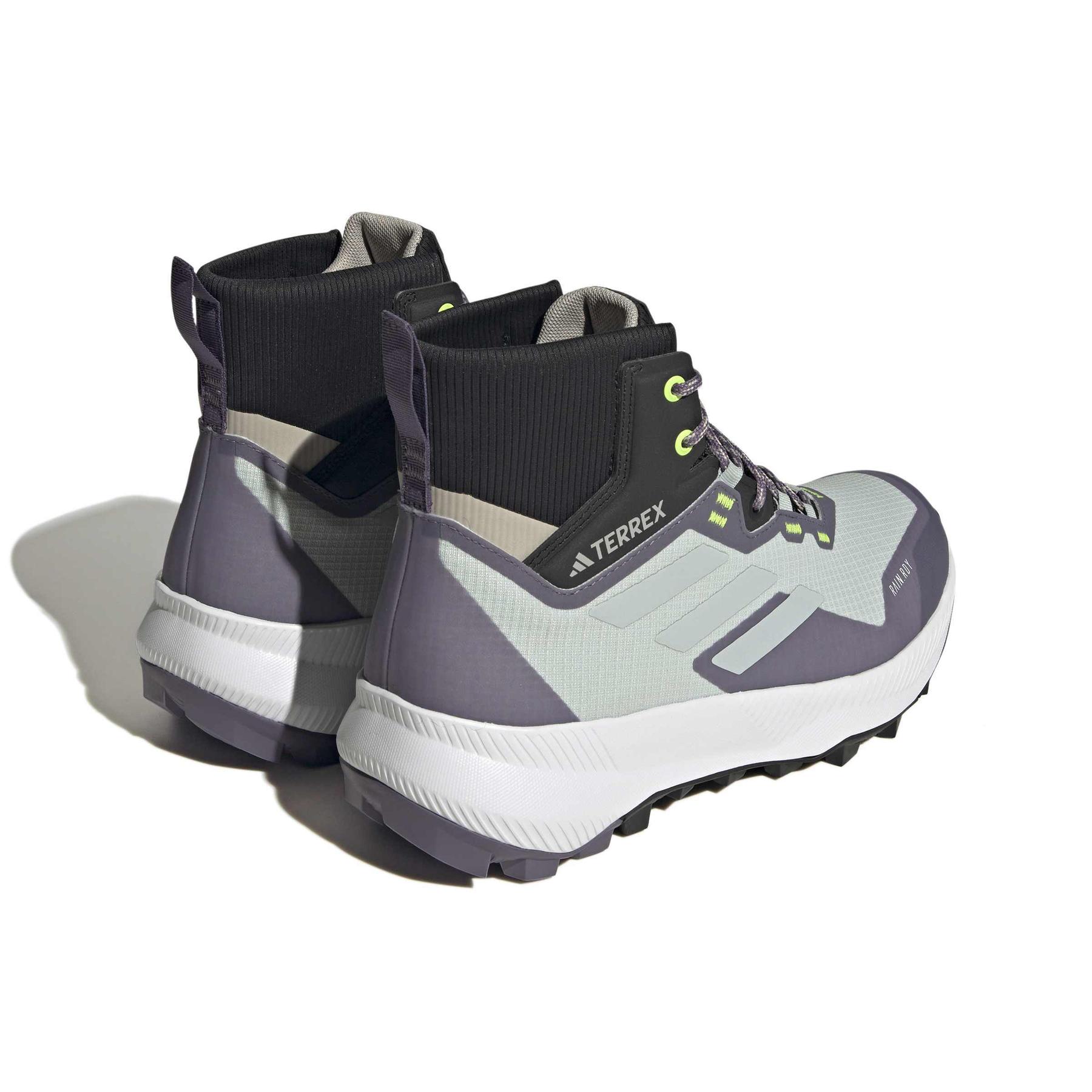 product/a/d/adidas_if4931_7_footwear_photography_back_lateral_top_view_white-nw091625.jpg