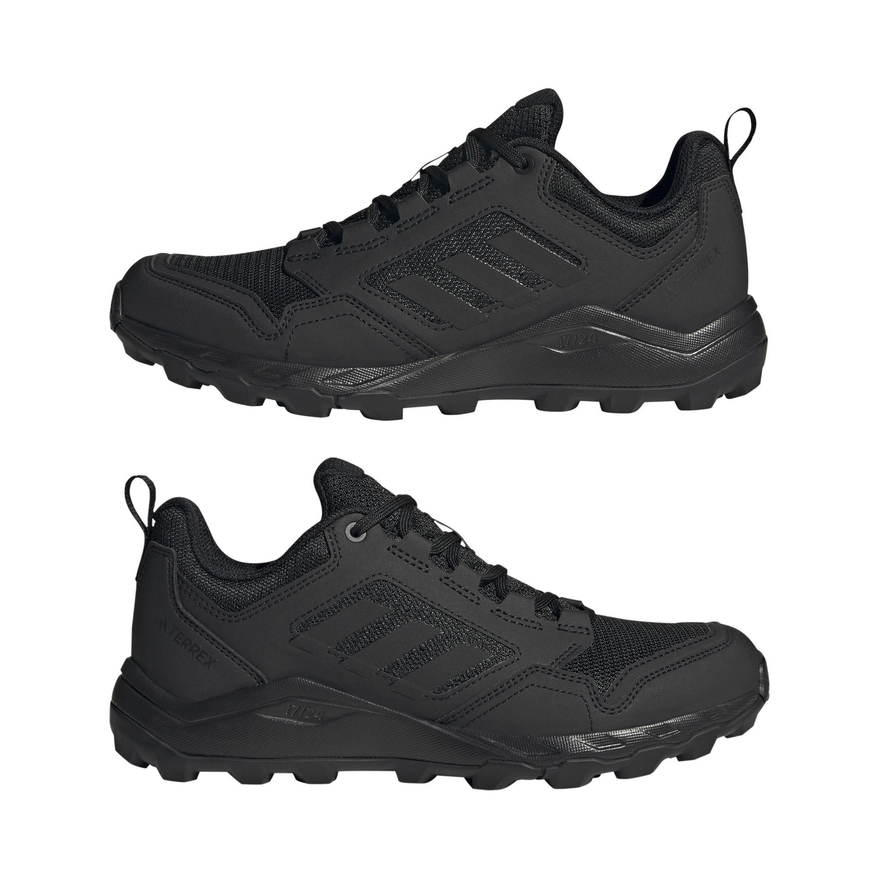 product/a/d/adidas_if5027_10_footwear_photography_mirrored_pair_view_white-nw110824.jpg