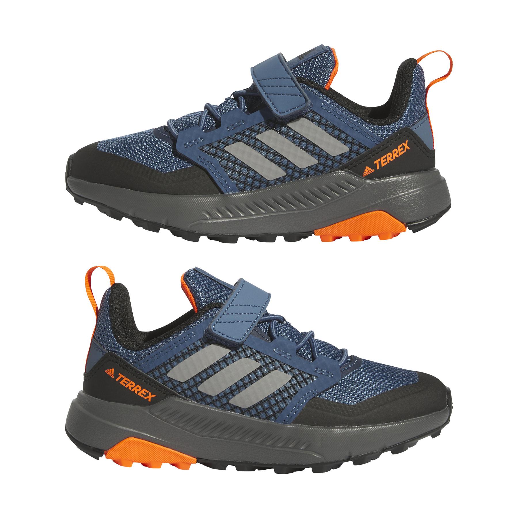 product/a/d/adidas_if5709_10_footwear_photography_mirrored_pair_view_white.jpg