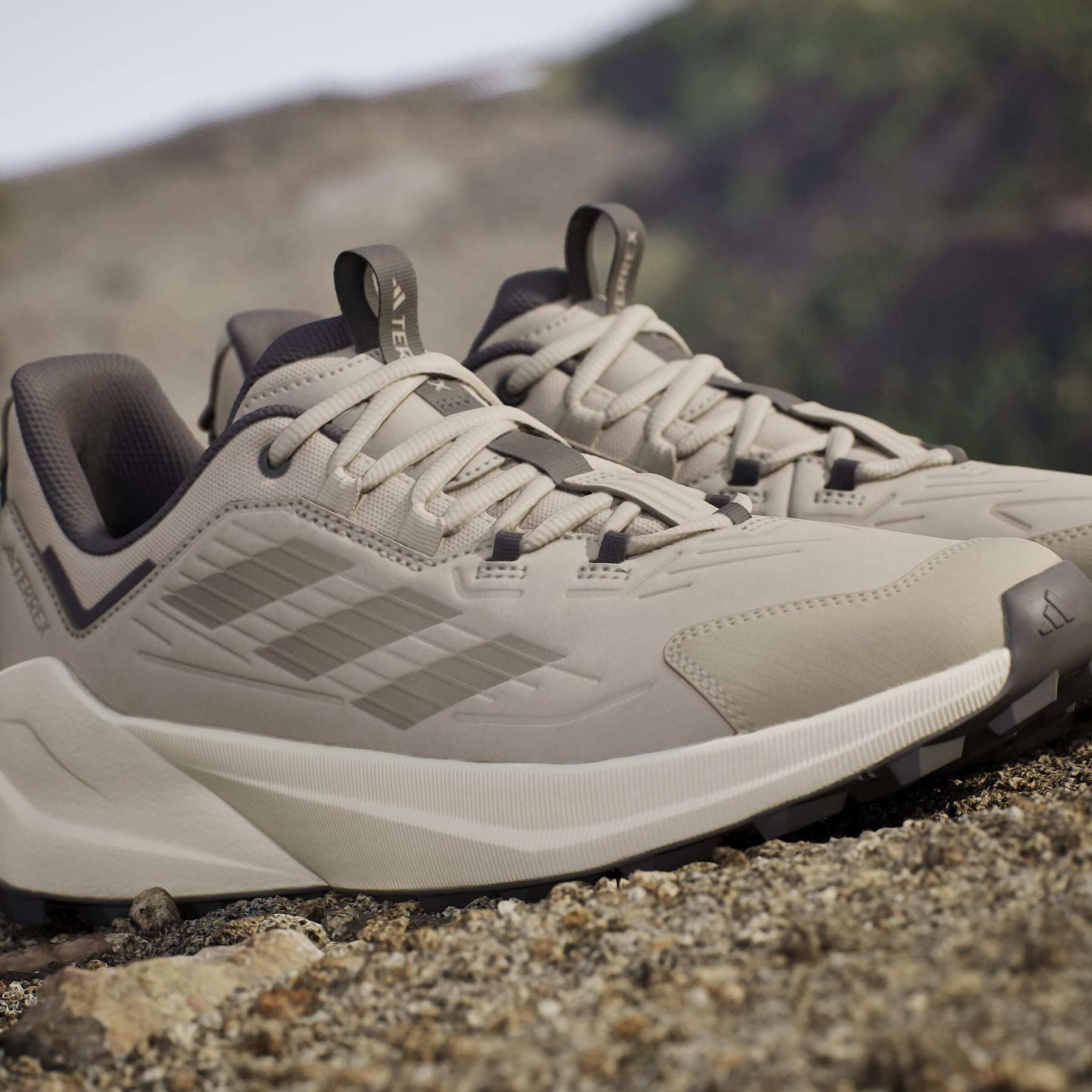 product/a/d/adidas_if6543_20_footwear_photography_heromrktng_view_9-nw091625.jpg