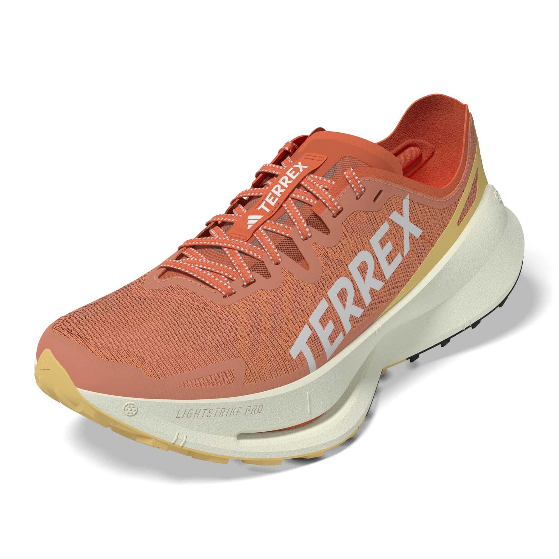 product/a/d/adidas_if6594_11_footwear_3d_-_rendering_side_lateral_left_view_white.jpg