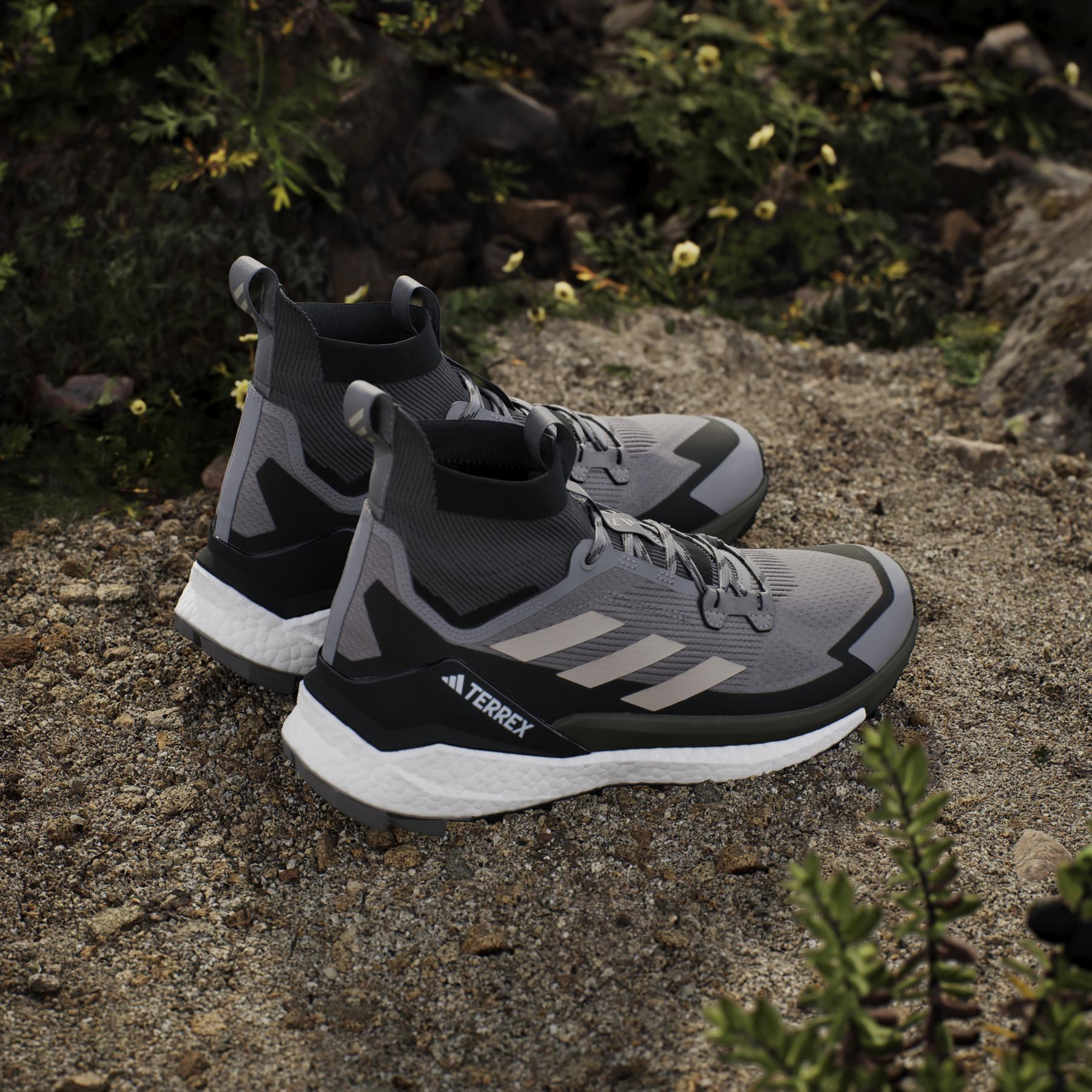 product/a/d/adidas_ig8866_19_footwear_photography_heromrktng_view_6.jpg