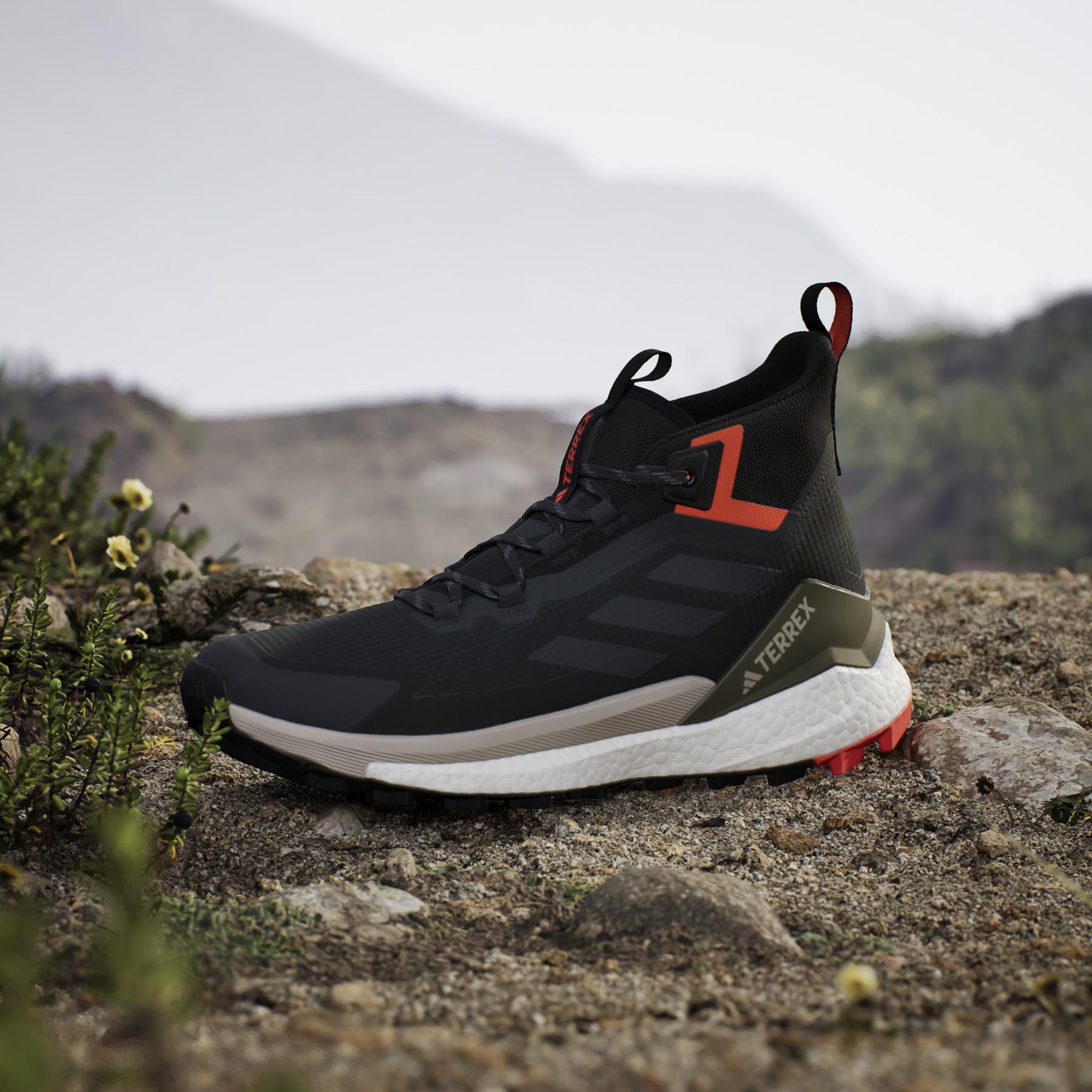 product/a/d/adidas_ih0669_20_footwear_photography_heromrktng_view_7-nw091625.jpg
