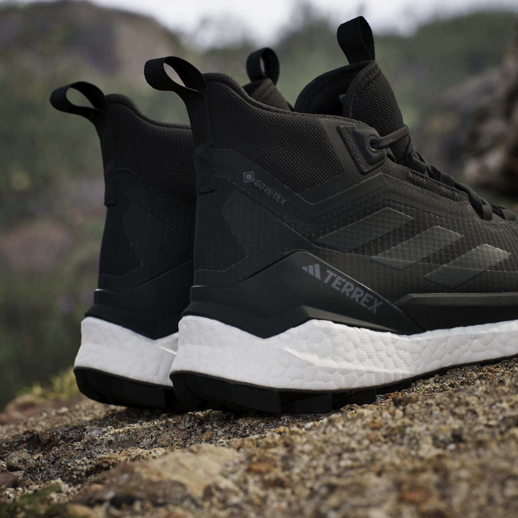 product/a/d/adidas_ih0670_25_footwear_photography_heromrktng_view_10-nw091625.jpg