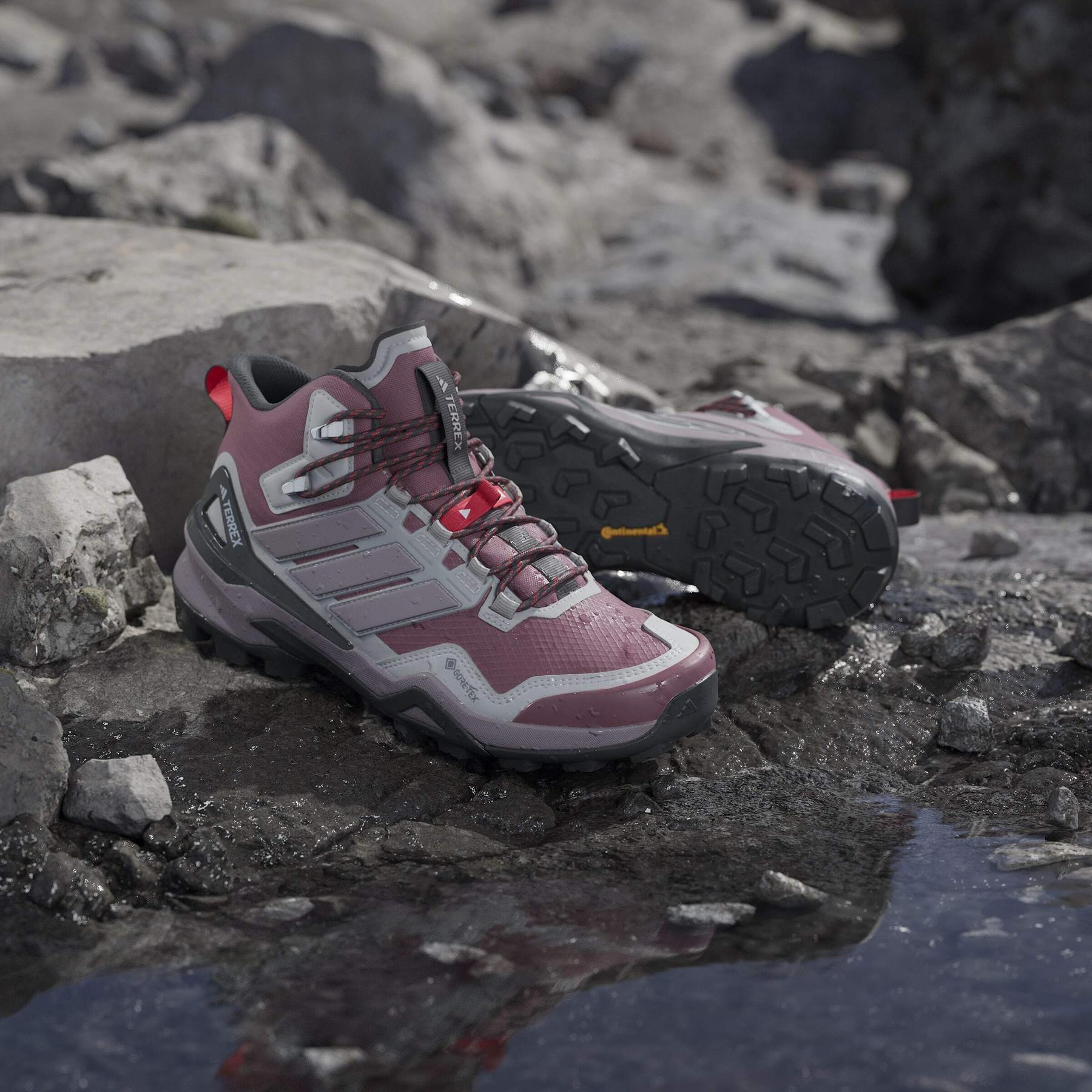 product/a/d/adidas_ih2806_20_footwear_photography_heromrktng_view_8-nw091625.jpg