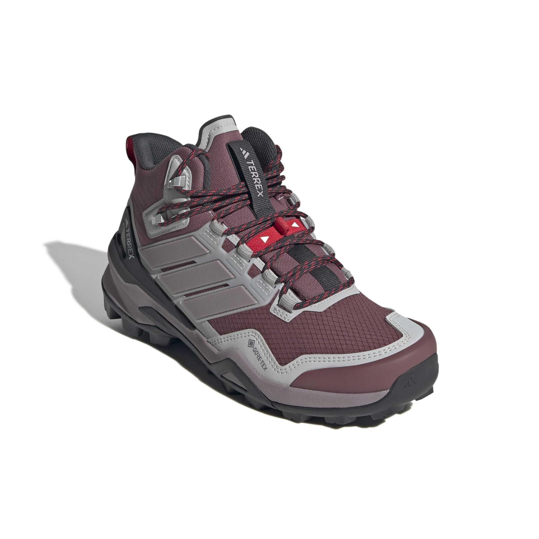 product/a/d/adidas_ih2806_6_footwear_photography_front_lateral_top_view_white-nw091625.jpg