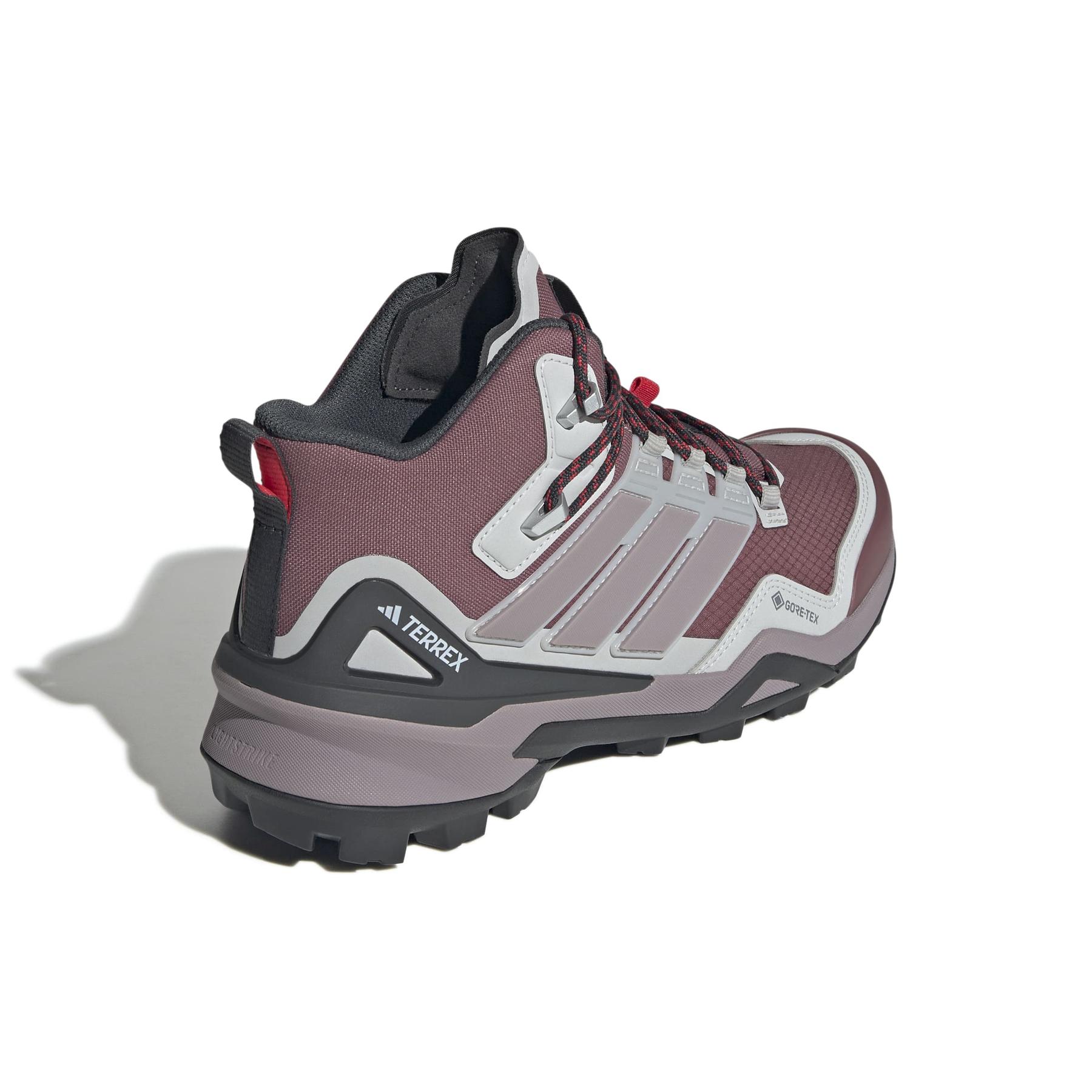 product/a/d/adidas_ih2806_7_footwear_photography_back_lateral_top_view_white-nw091625.jpg