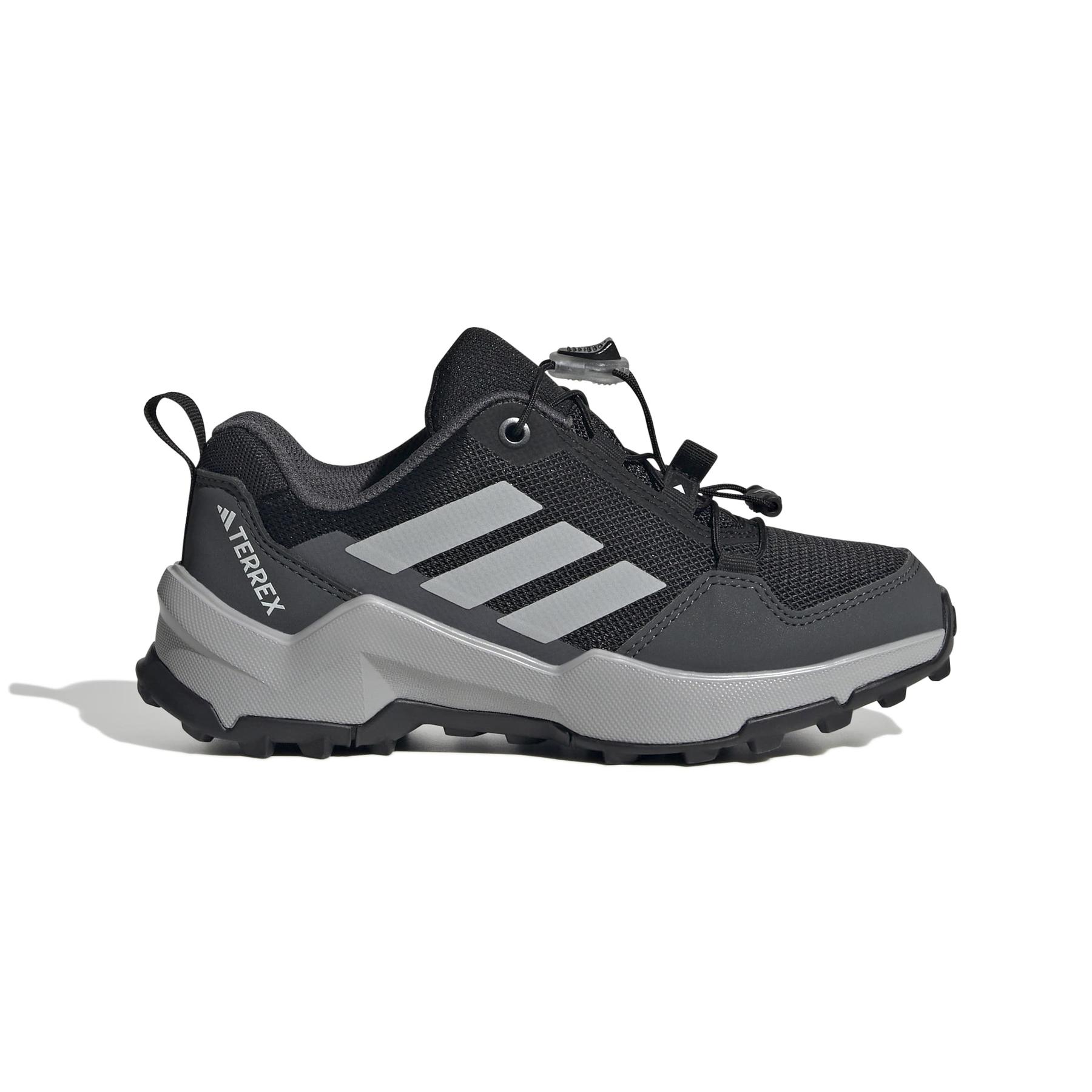 product/a/d/adidas_ih2875_1_footwear_photography_side_lateral_center_view_white-nw091625.jpg