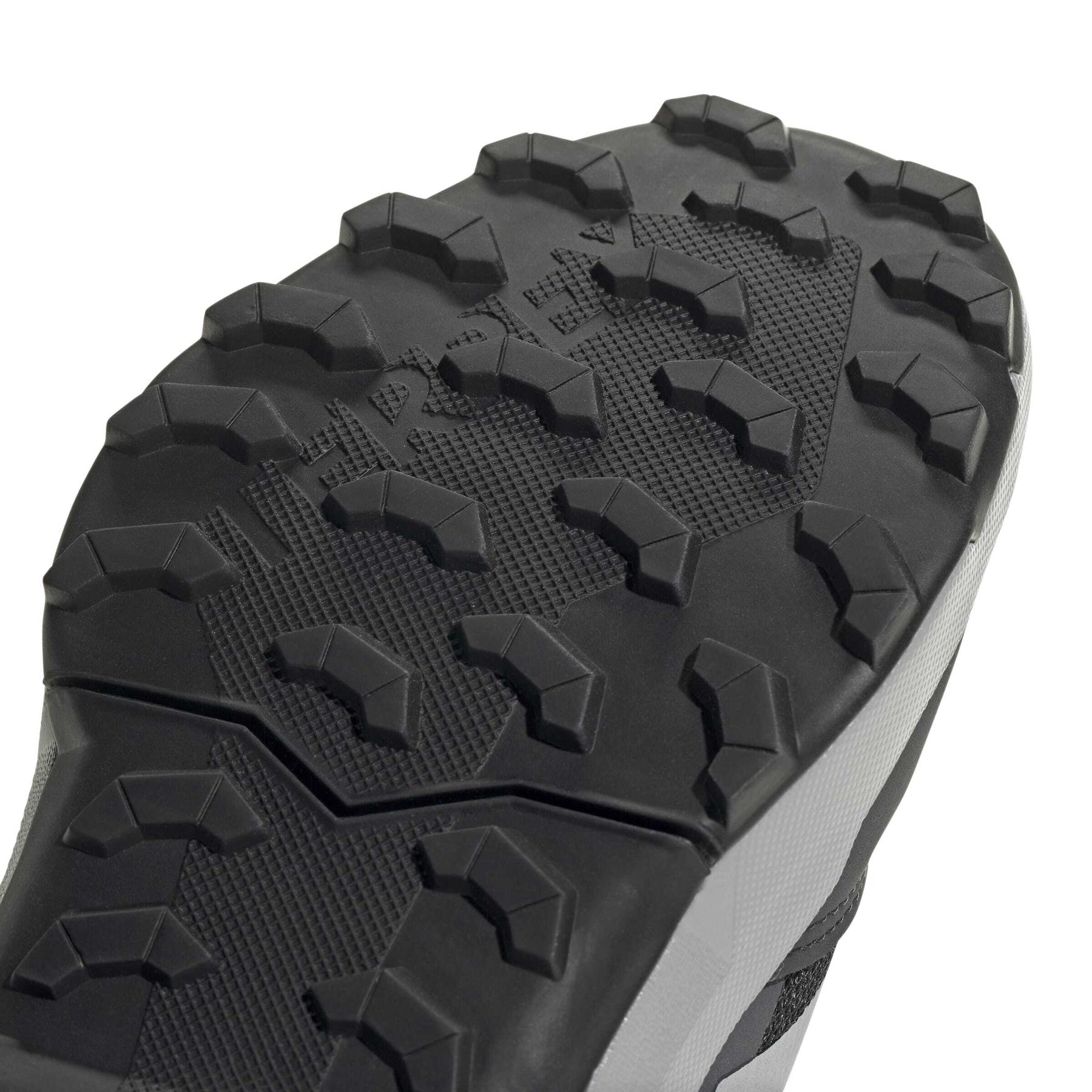 product/a/d/adidas_ih2875_9_footwear_photography_detail_view_2_white-nw091625.jpg