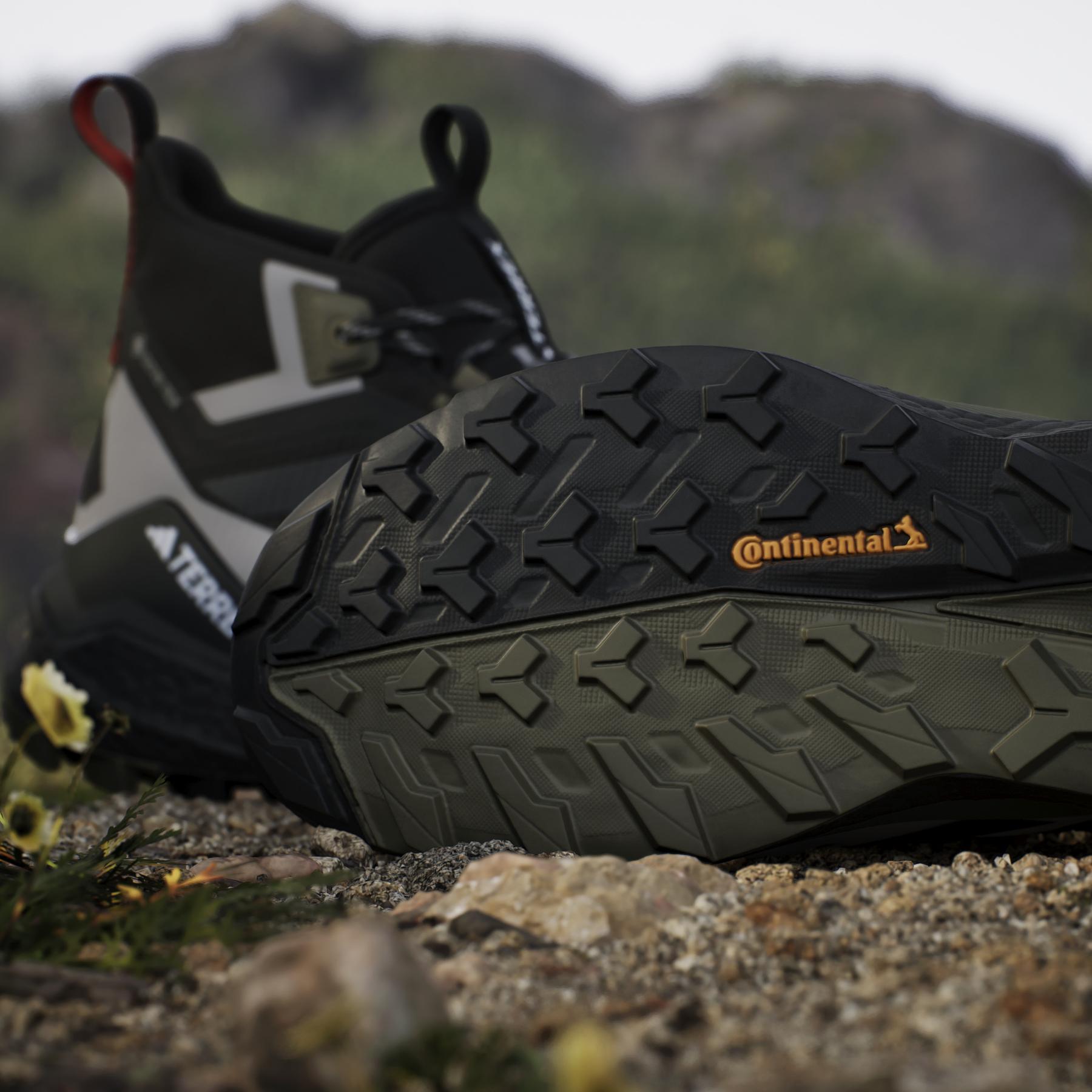 product/a/d/adidas_ih3526_24_footwear_photography_heromrktng_view_11-nw091625.jpg