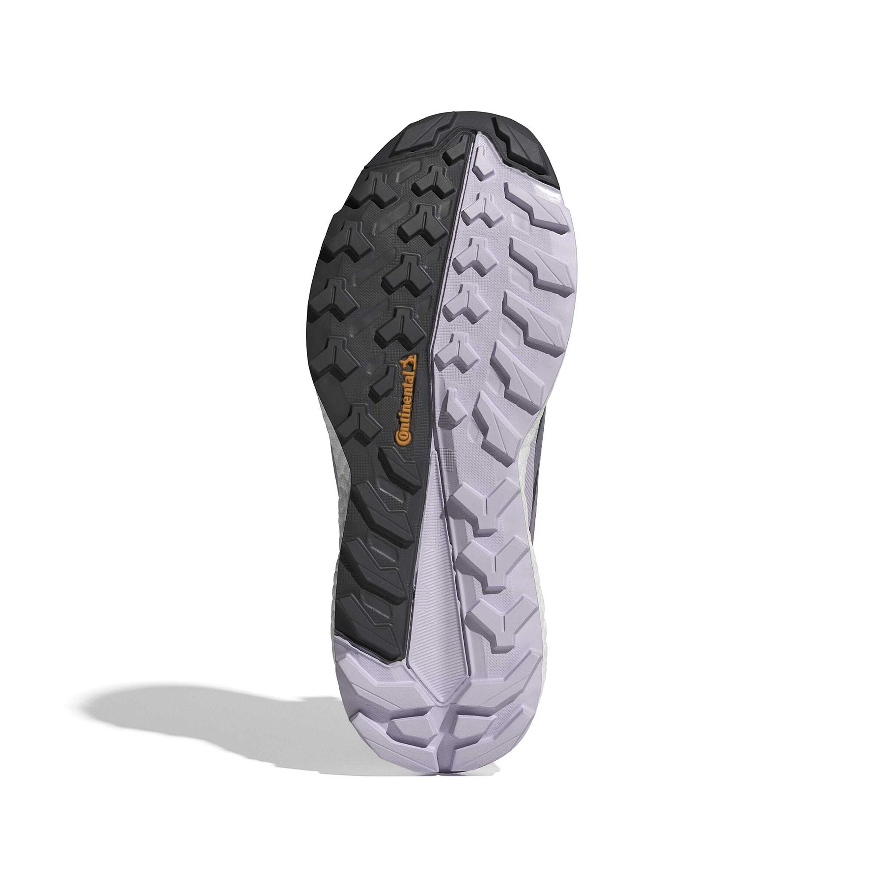 product/a/d/adidas_ih3532_4_footwear_photography_bottom_view_white-nw091625.jpg