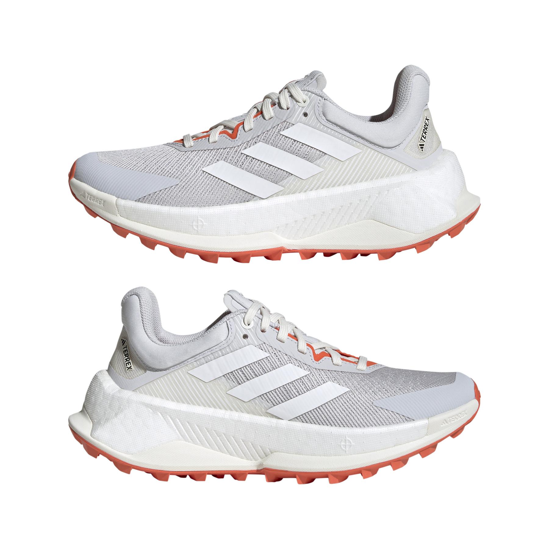 product/a/d/adidas_ih3791_10_footwear_photography_mirrored_pair_view_white-nw091625.jpg