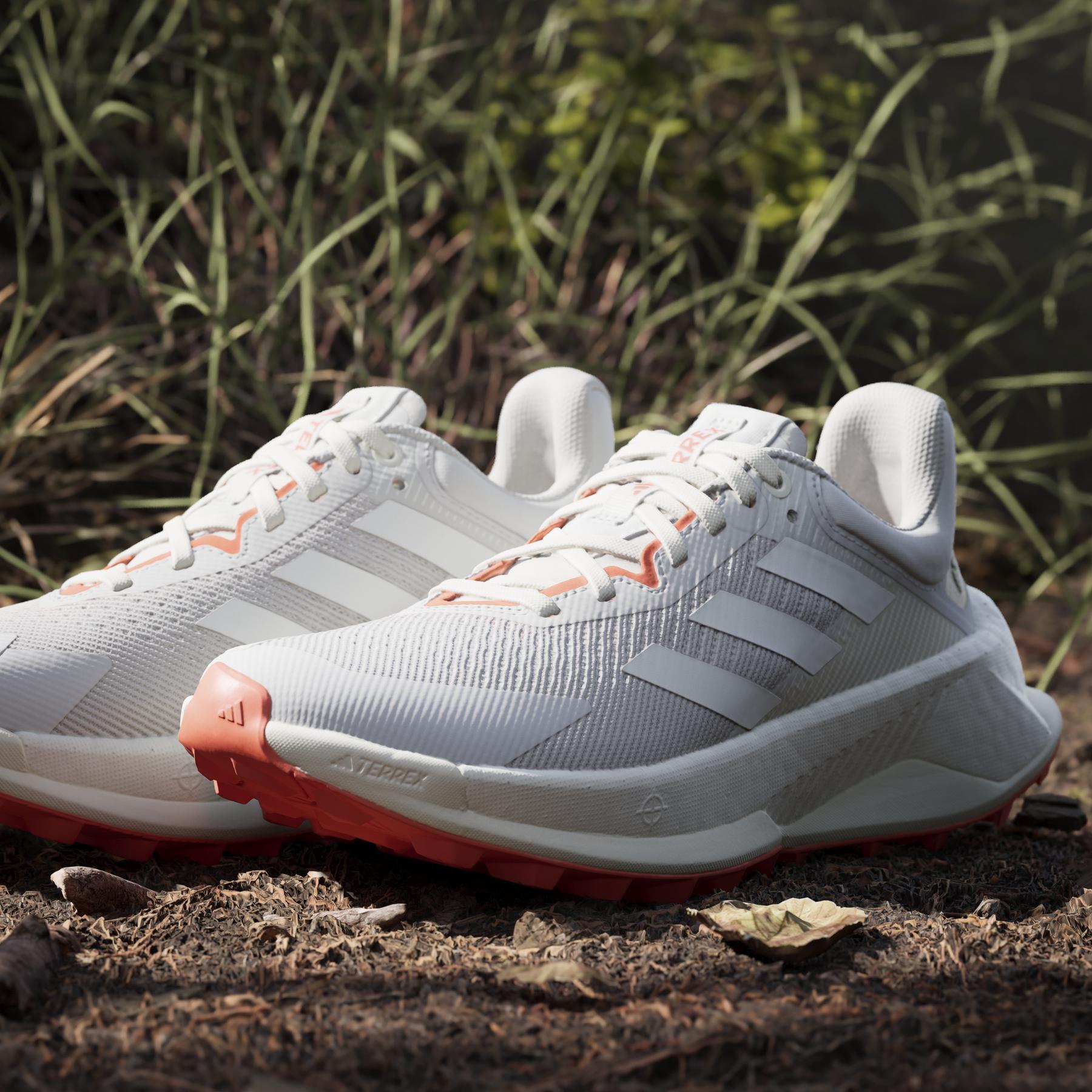product/a/d/adidas_ih3791_22_footwear_photography_heromrktng_view_9-nw091625.jpg