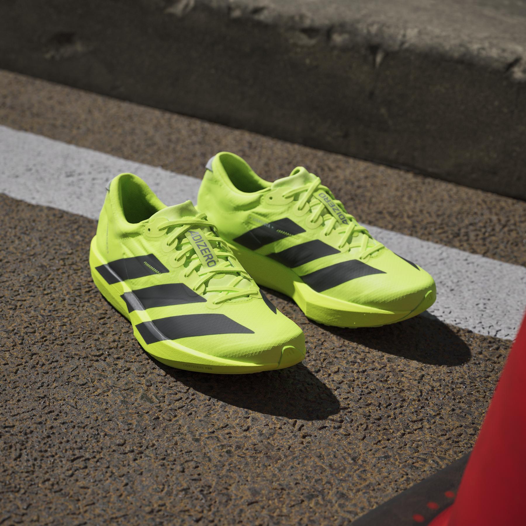 product/a/d/adidas_ih5067_18_footwear_photography_heromrktng_view_5-nw091625.jpg