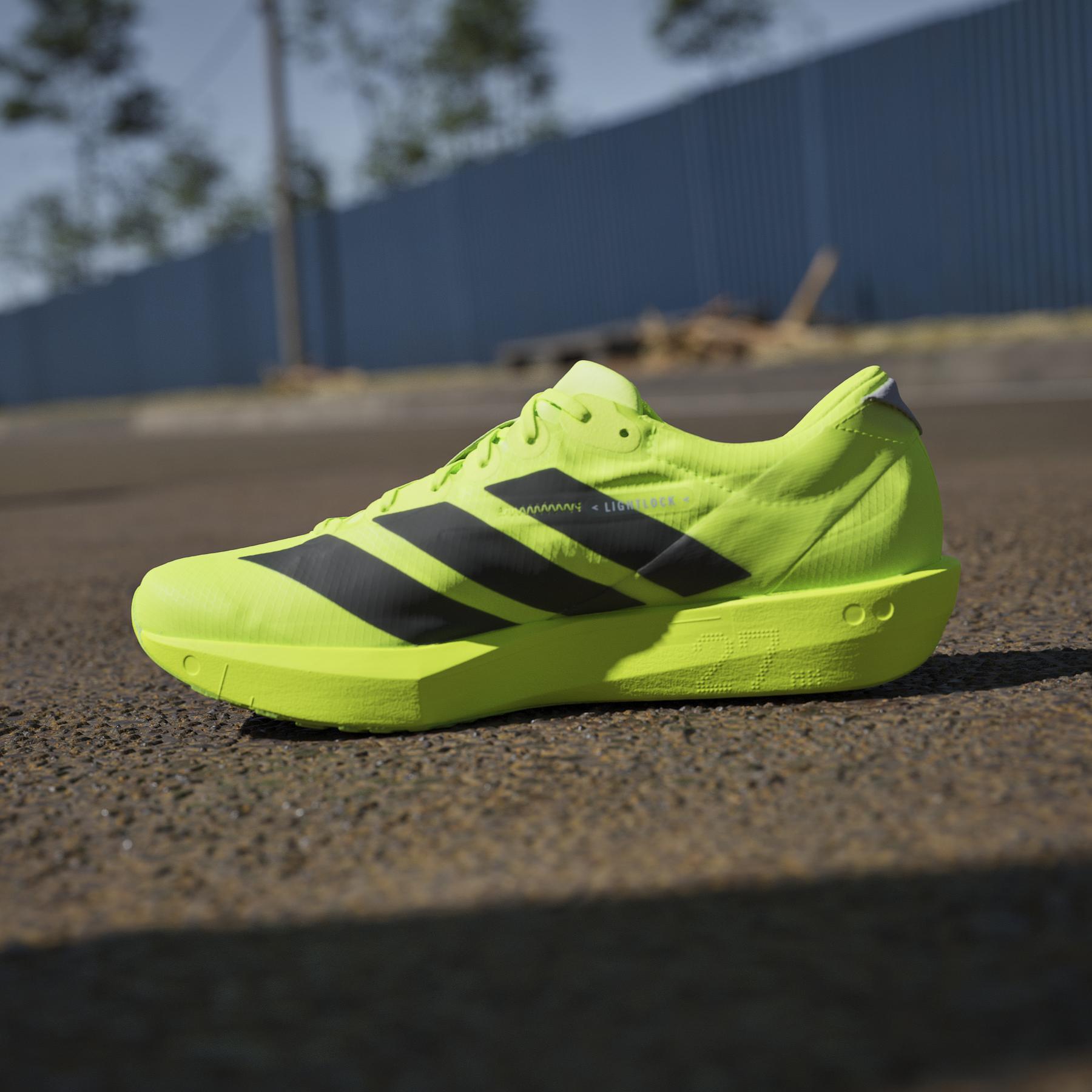 product/a/d/adidas_ih5067_20_footwear_photography_heromrktng_view_7-nw091625.jpg