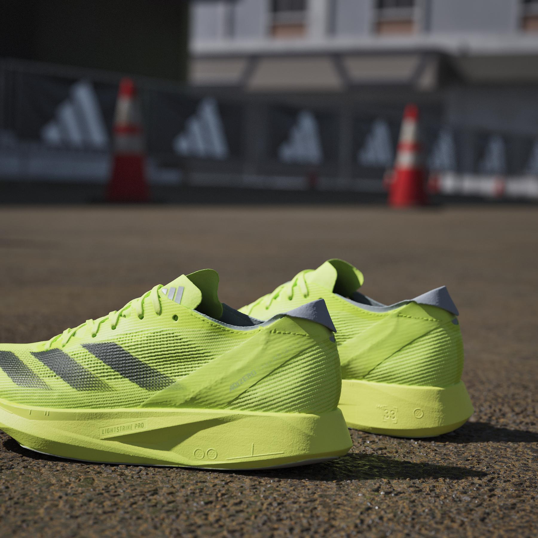 product/a/d/adidas_ih5715_23_footwear_photography_heromrktng_view_10-nw091625.jpg