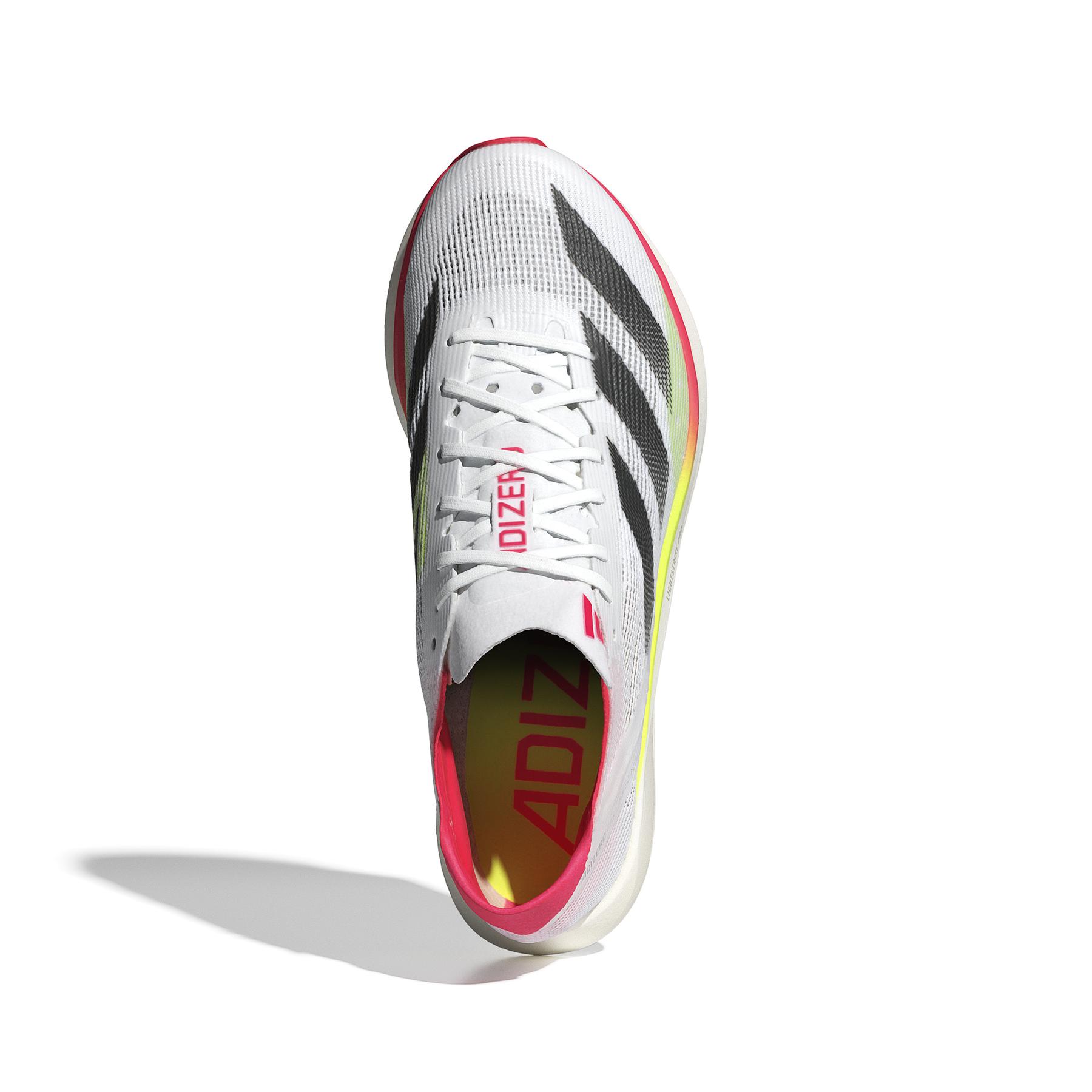 product/a/d/adidas_ih5717_3_footwear_photography_top_portrait_view_white-nw091625.jpg